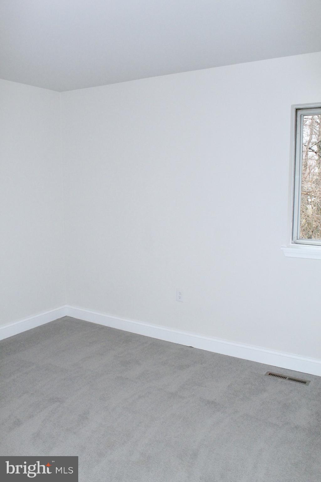 VILLAGE OF OLDE MILL - Residential