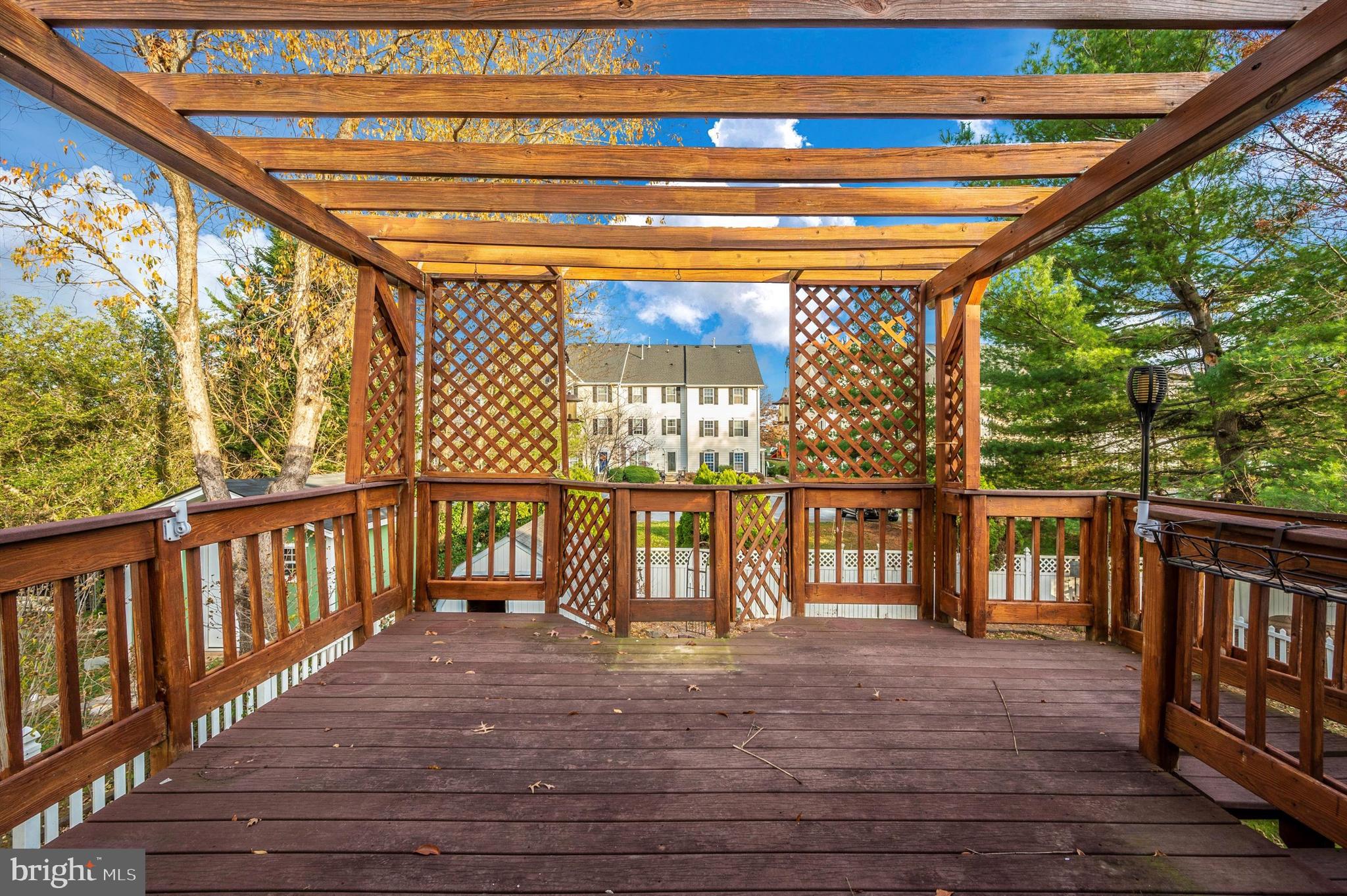 OLD FARM STATION - Residential