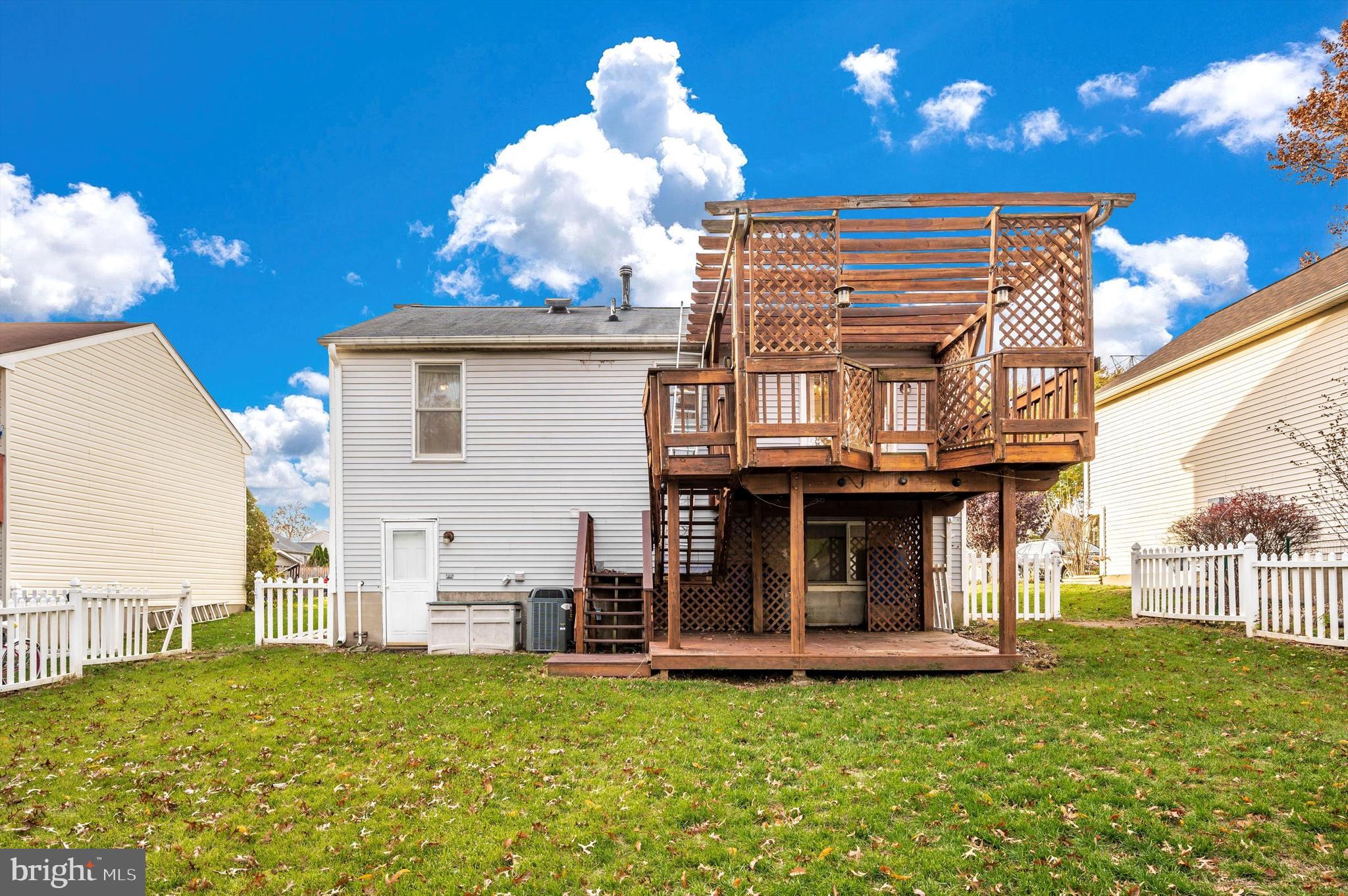 OLD FARM STATION - Residential