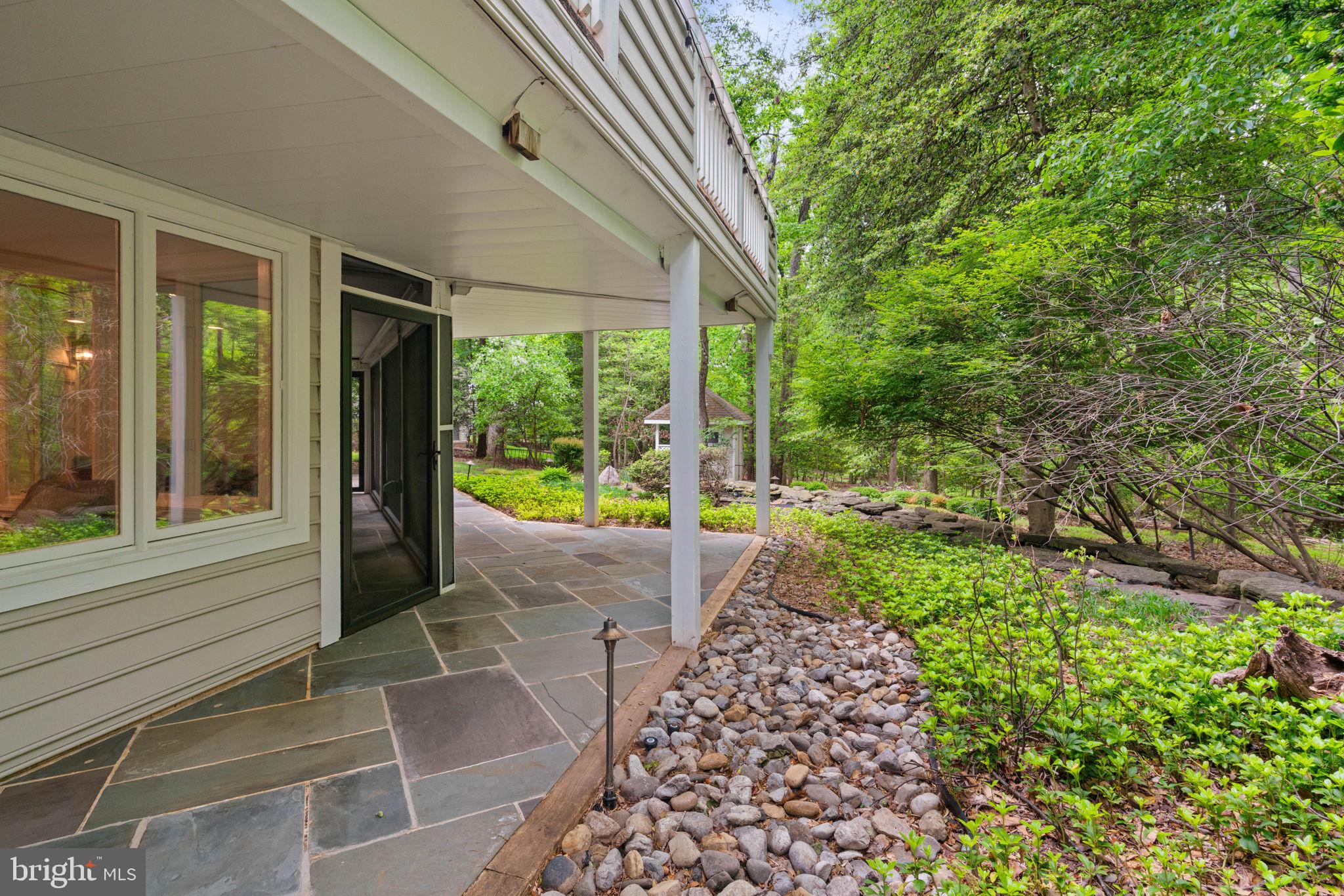 WYNNEWOOD - Residential