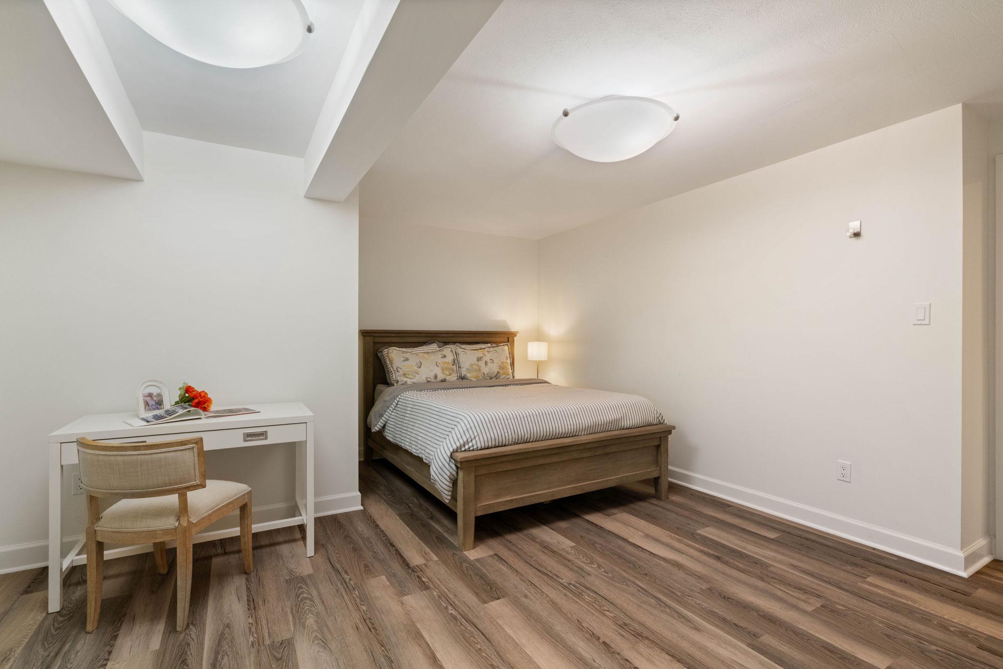 WYNNEWOOD - Residential