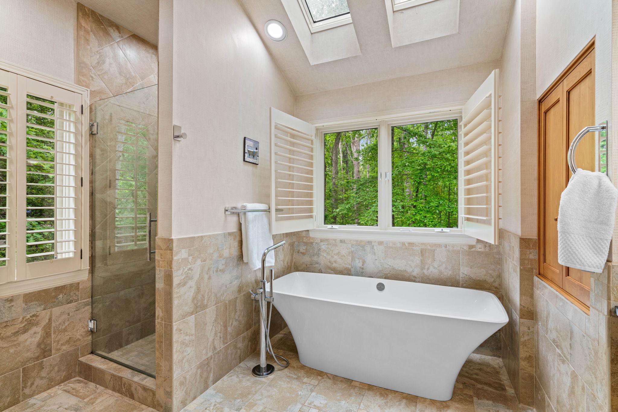 WYNNEWOOD - Residential