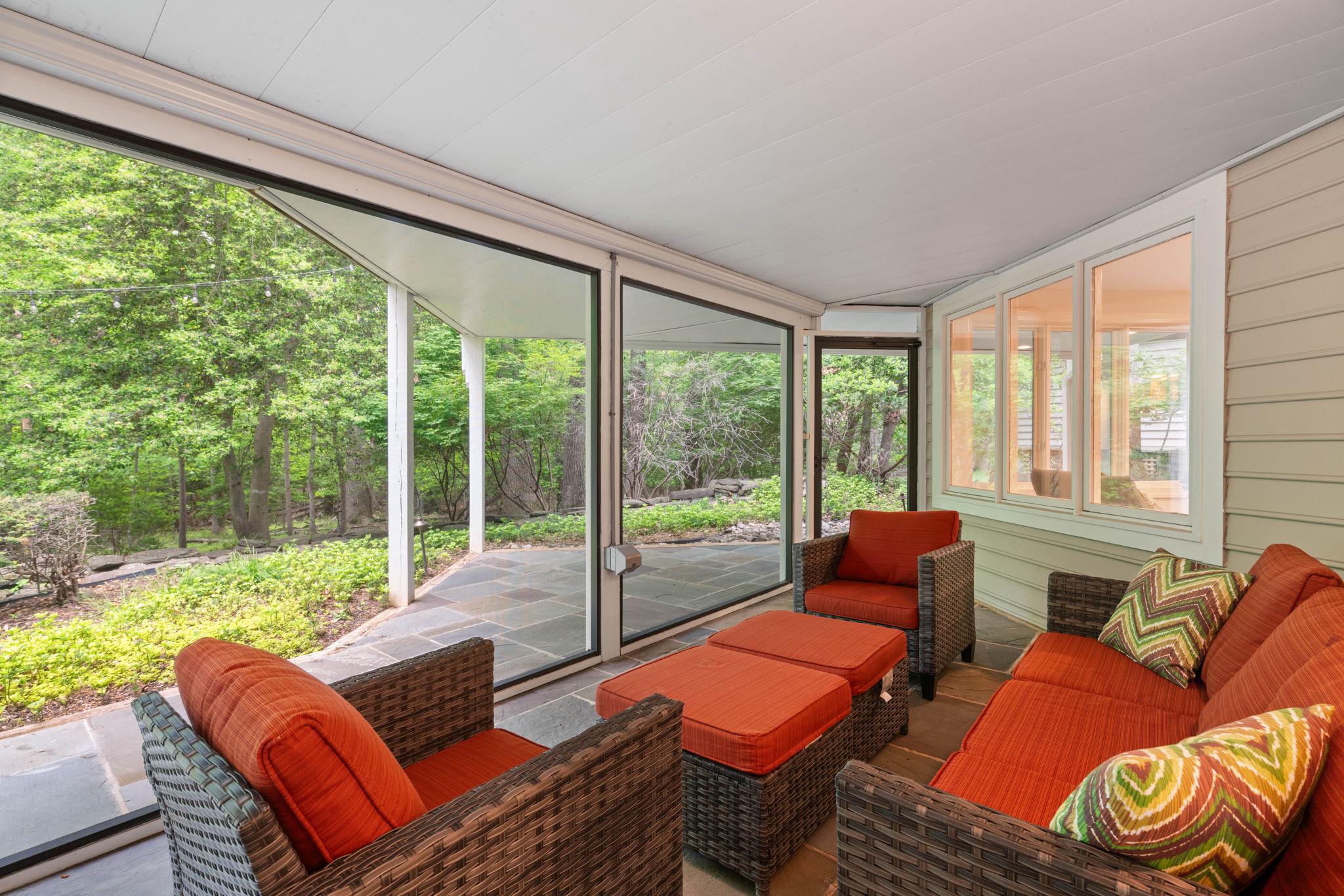 WYNNEWOOD - Residential