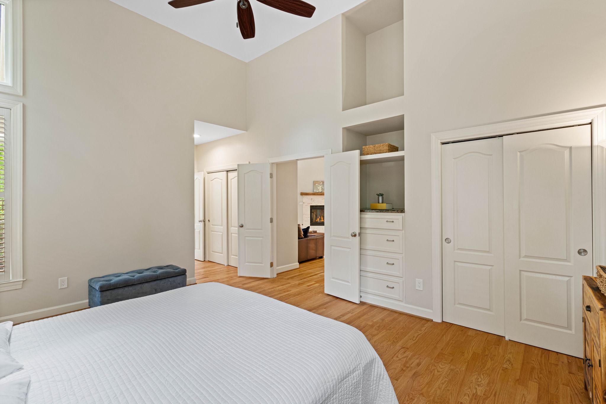 WYNNEWOOD - Residential