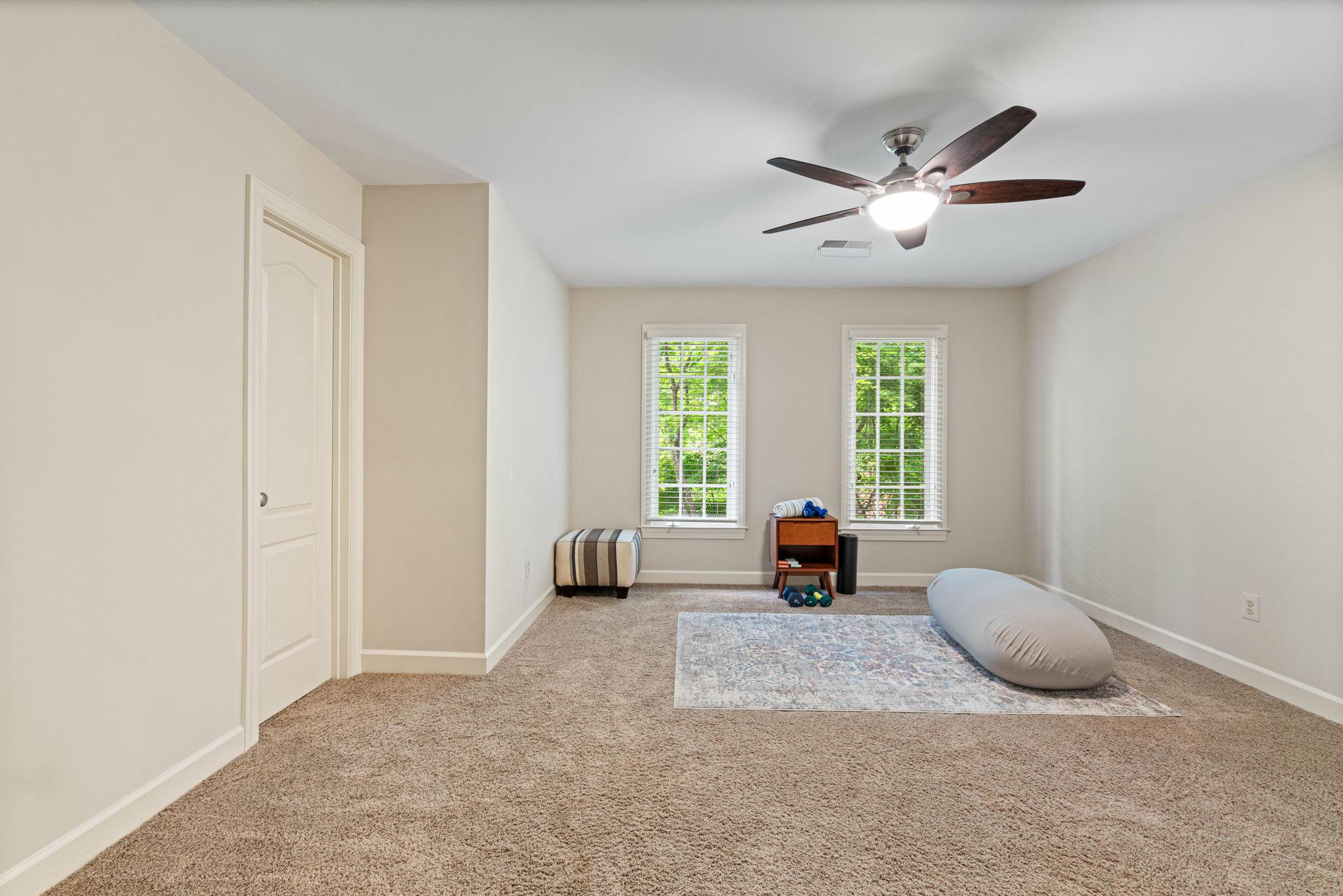 WYNNEWOOD - Residential