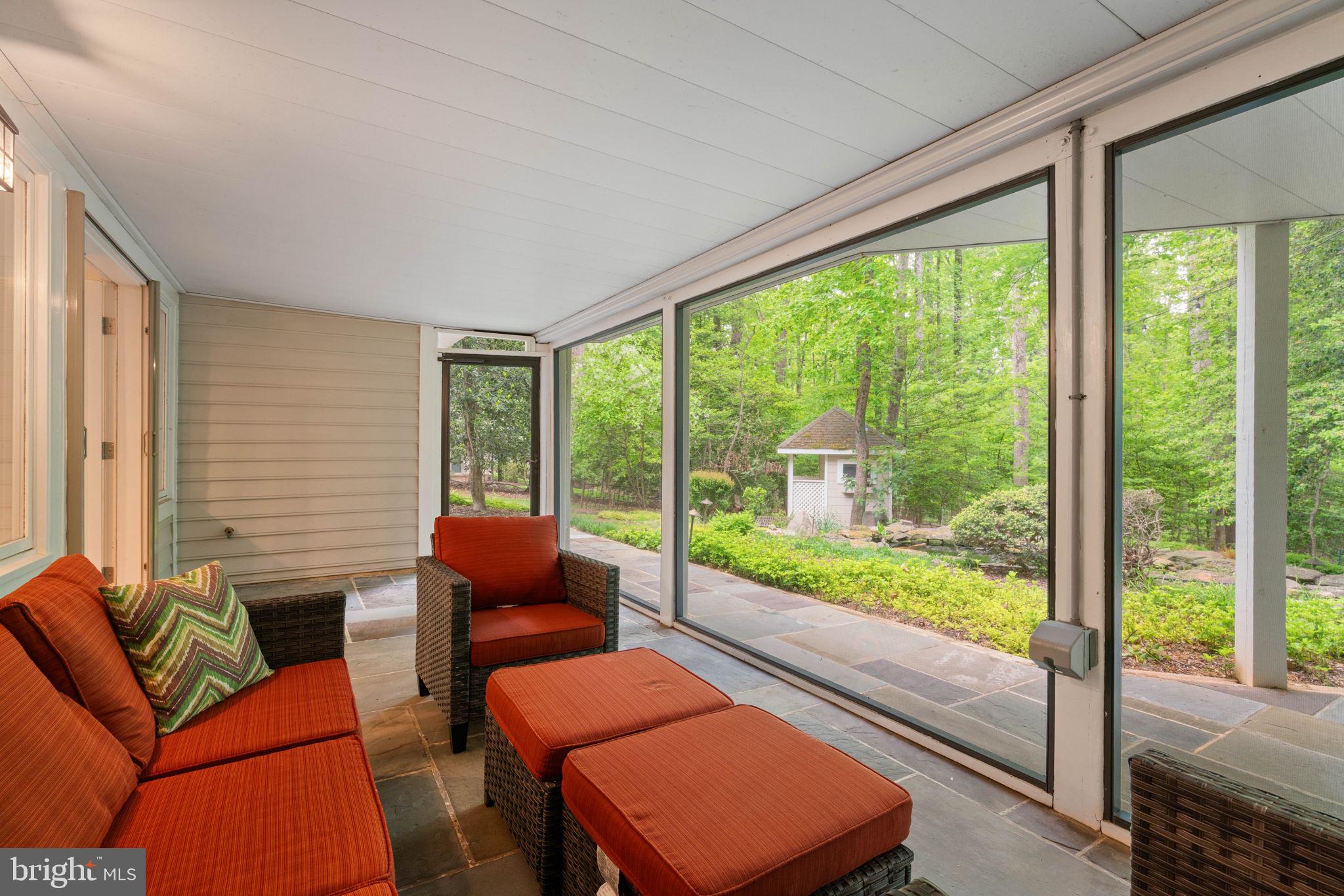 WYNNEWOOD - Residential