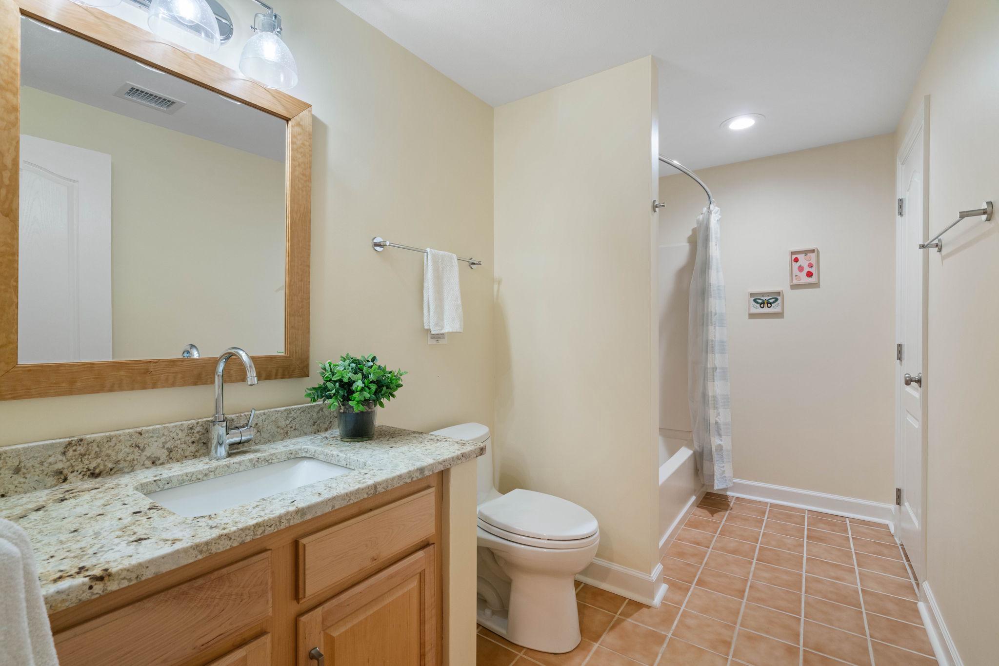 WYNNEWOOD - Residential