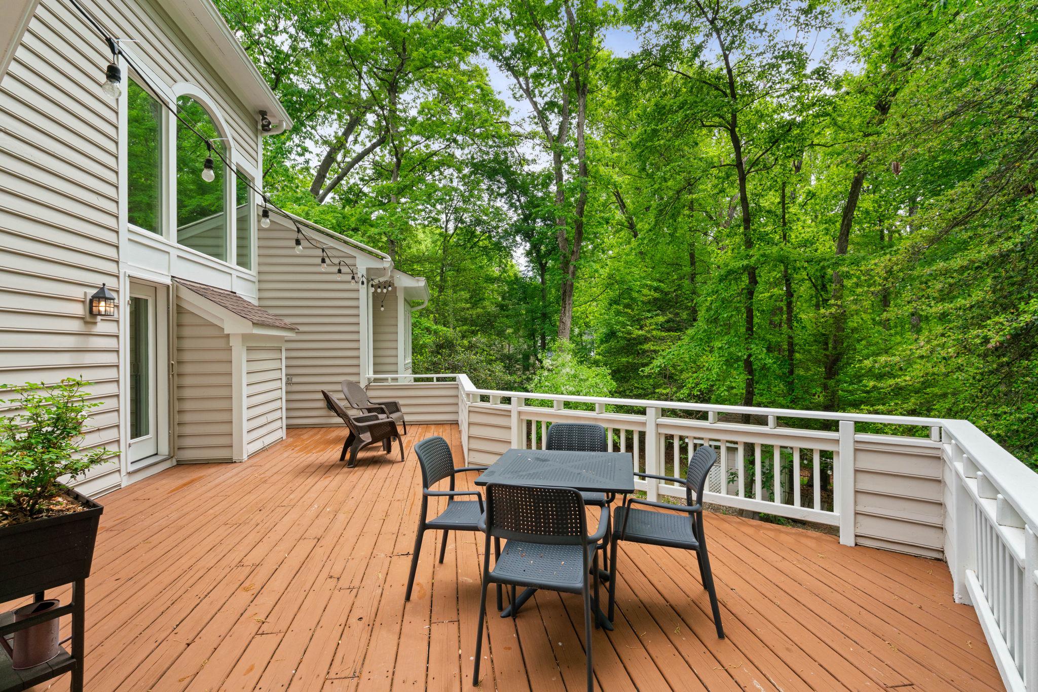 WYNNEWOOD - Residential