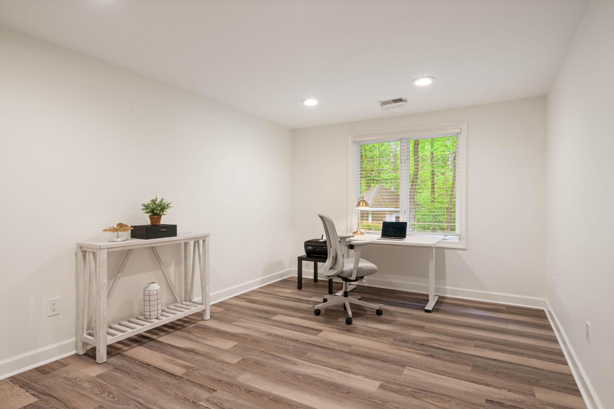 WYNNEWOOD - Residential