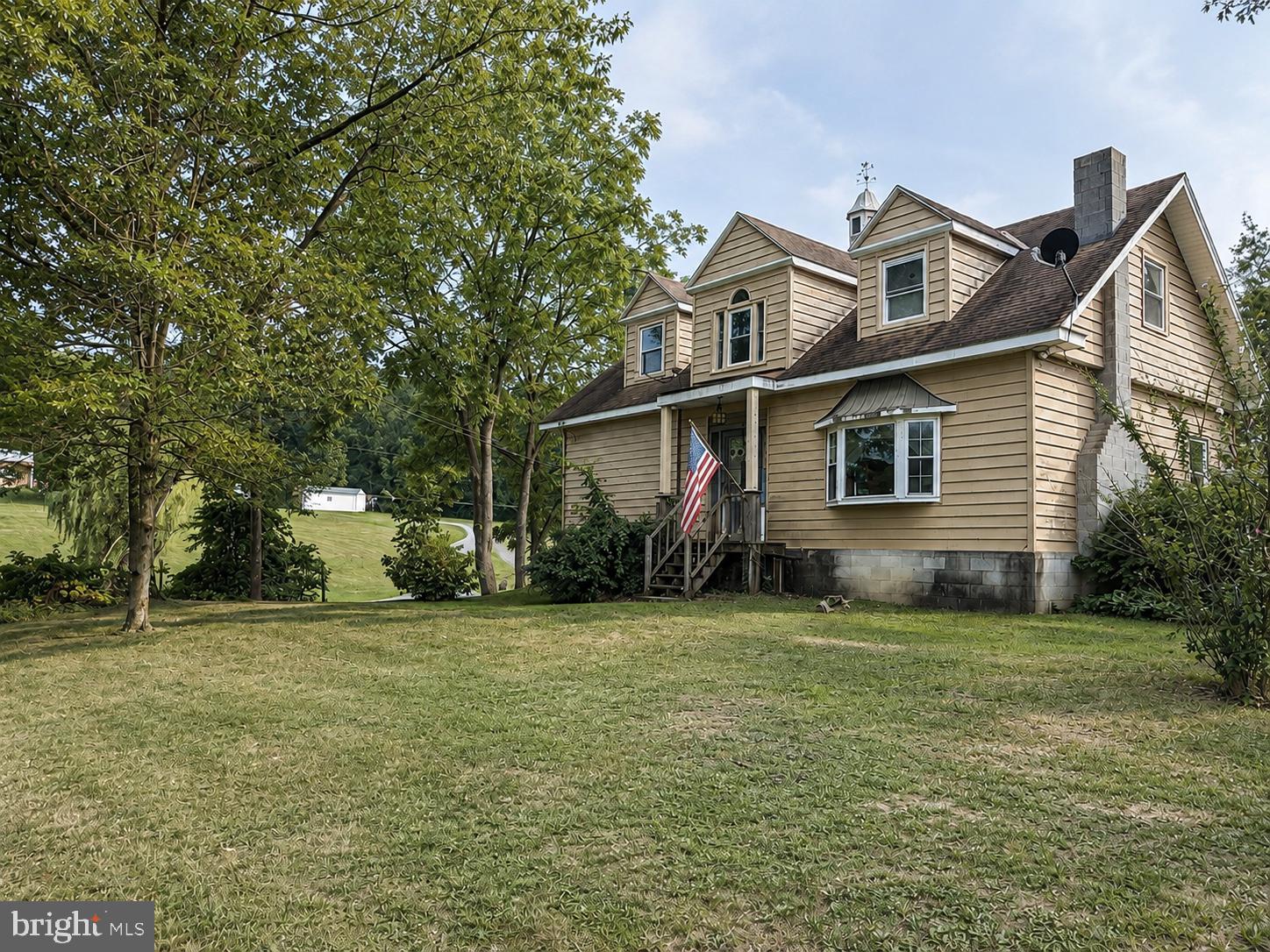 113 LINDBERGH DRIVE