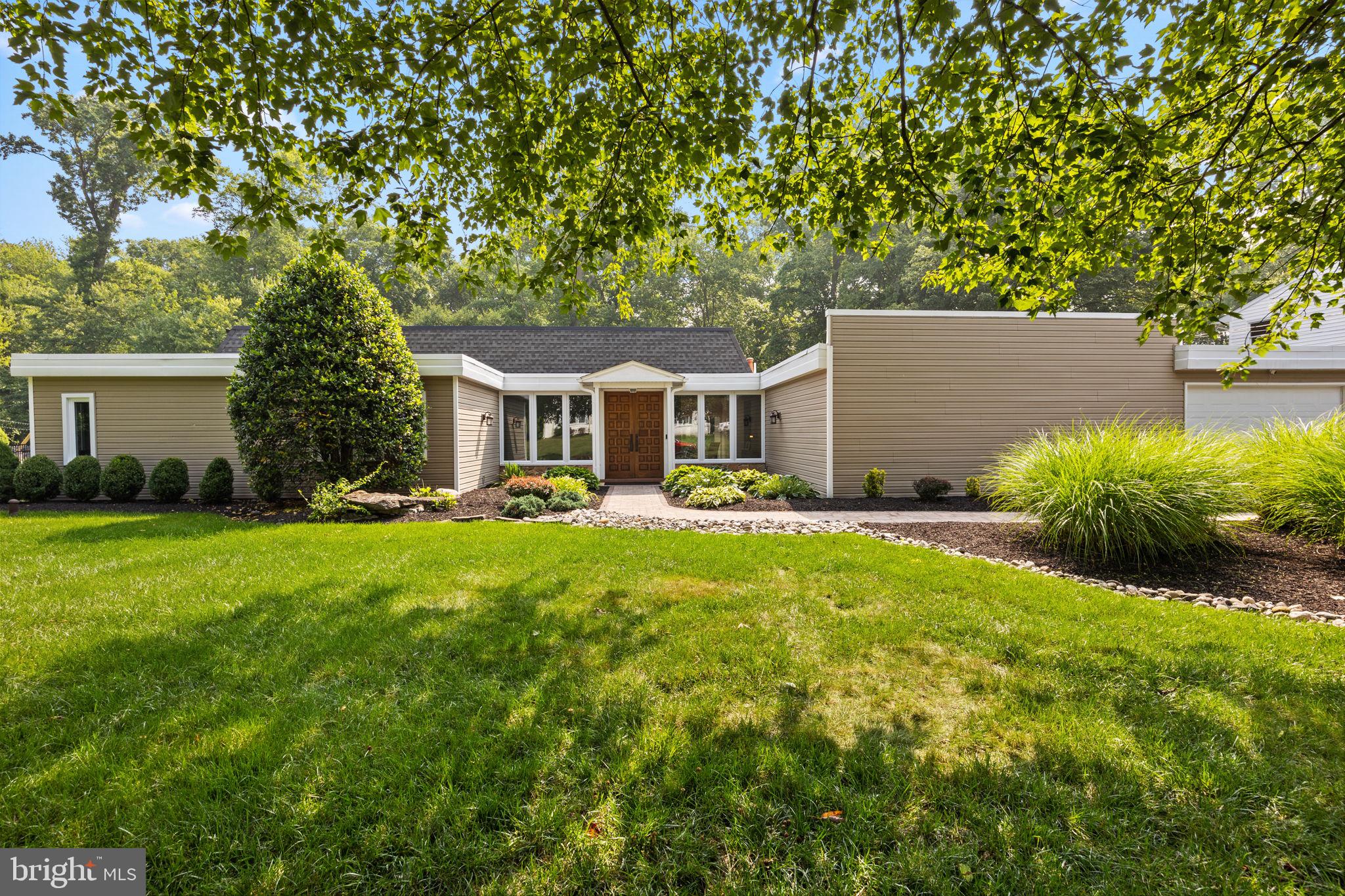 EDGEWOOD PARK - Residential