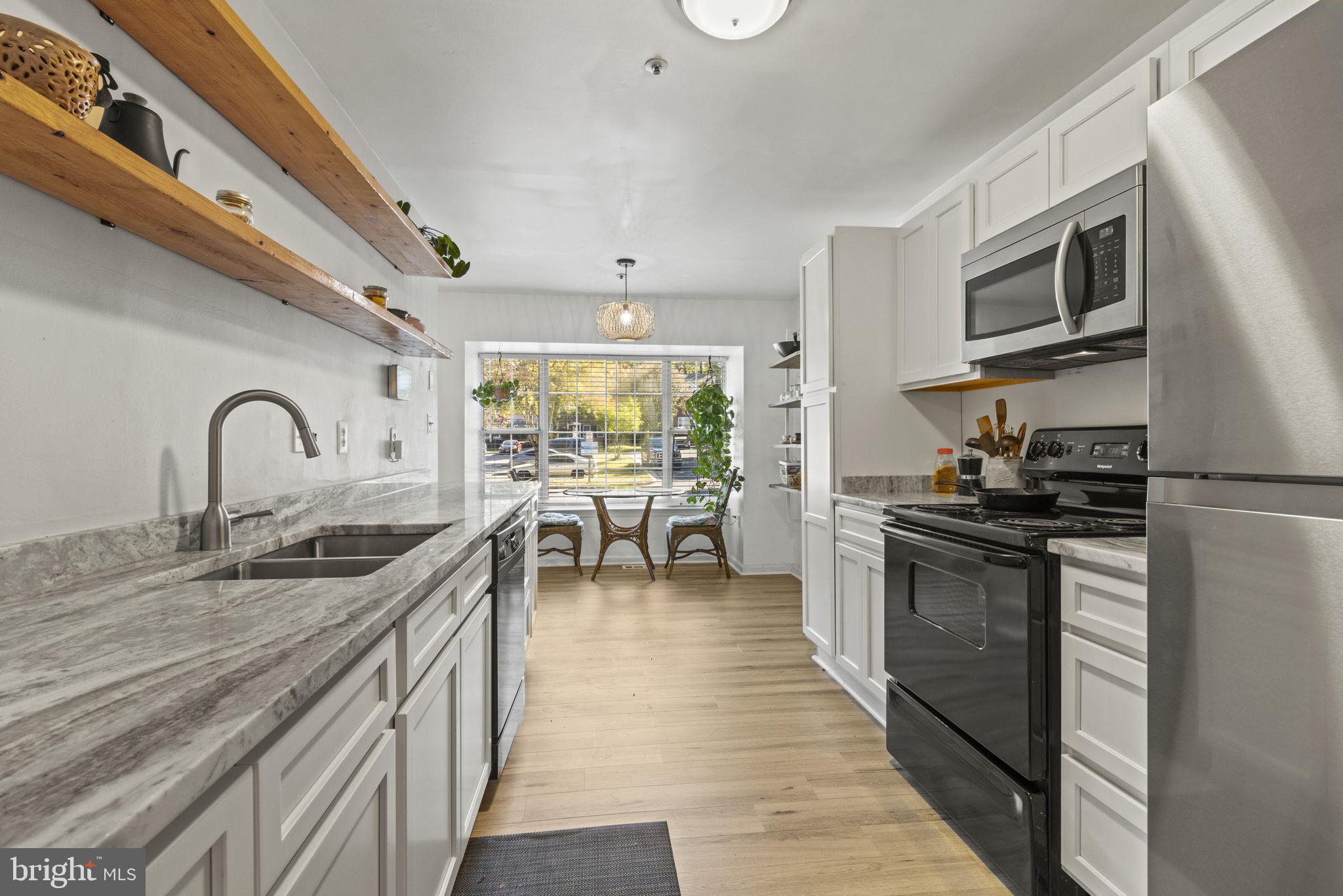 MARLTON - Residential