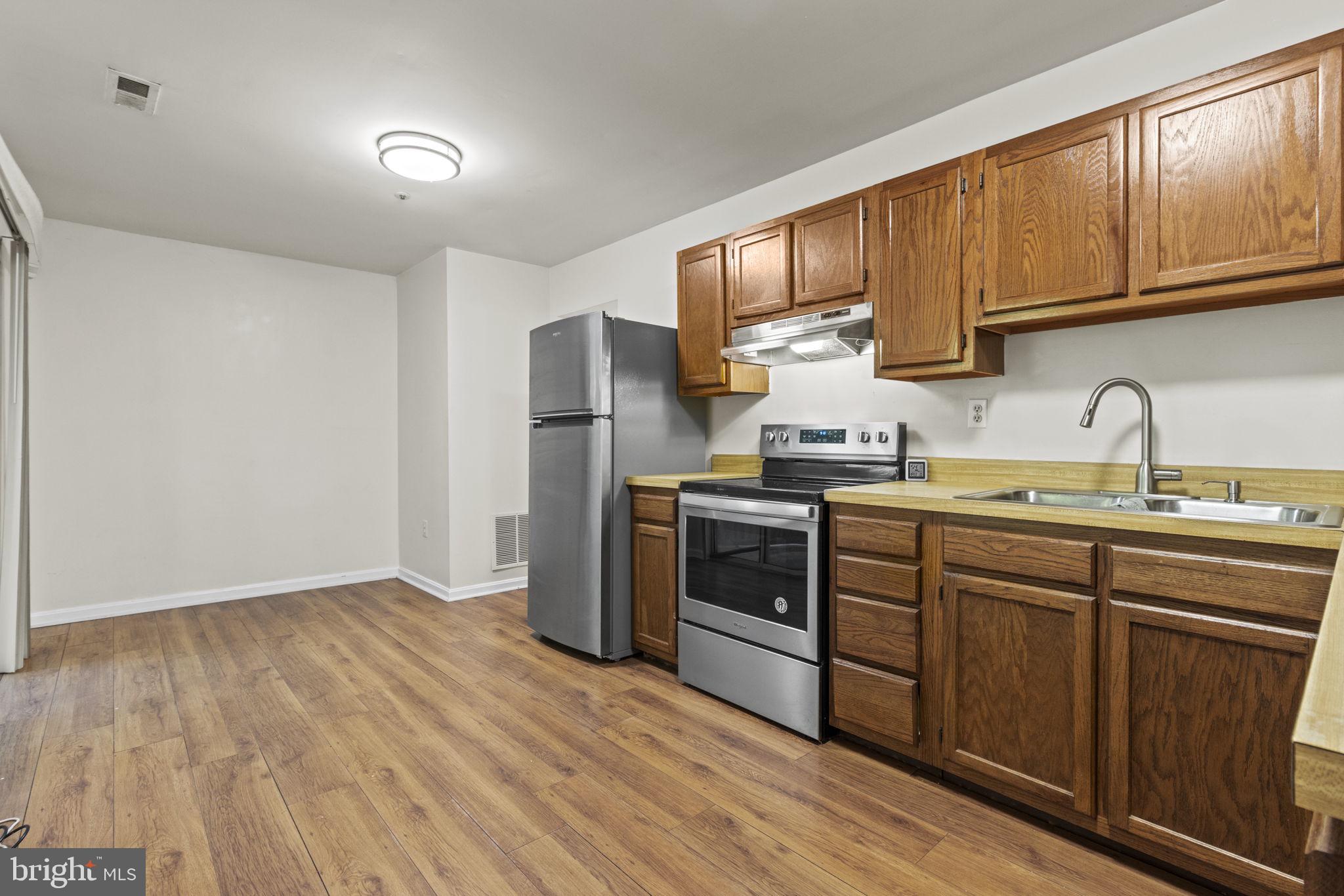 MARLTON - Residential