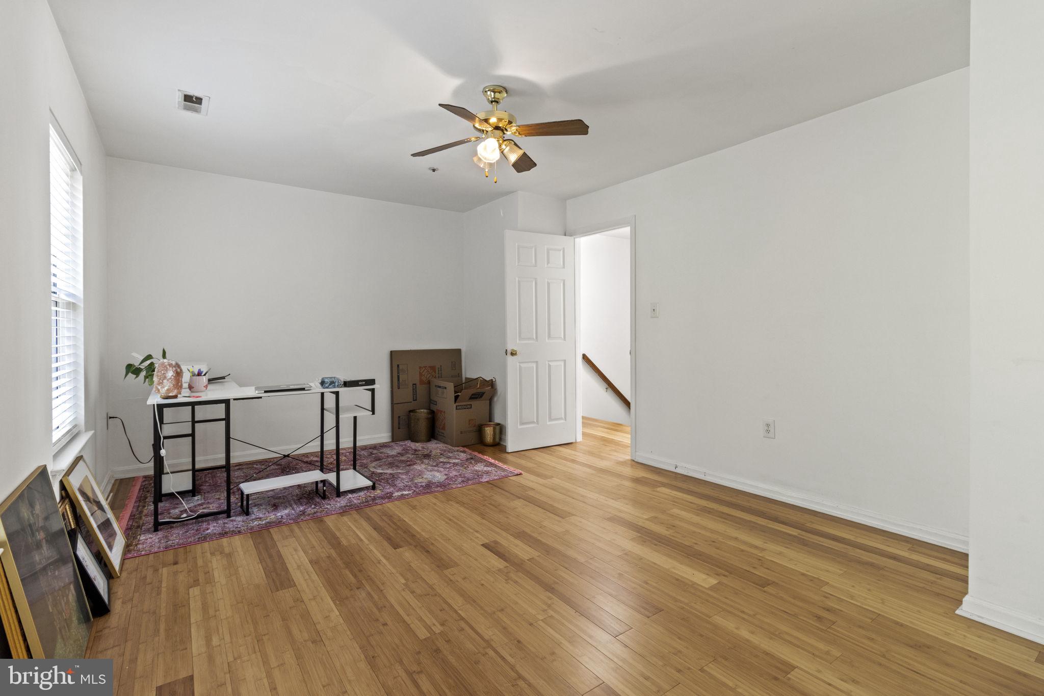 MARLTON - Residential