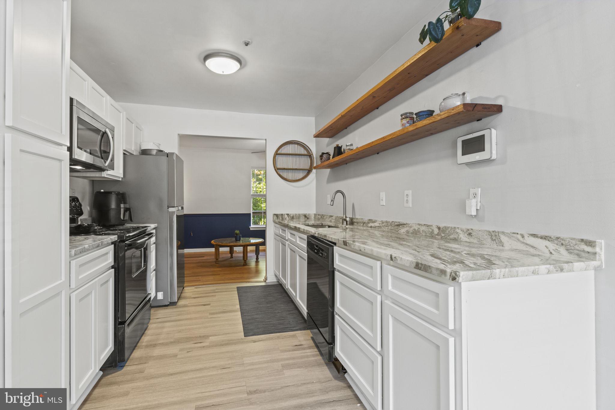 MARLTON - Residential