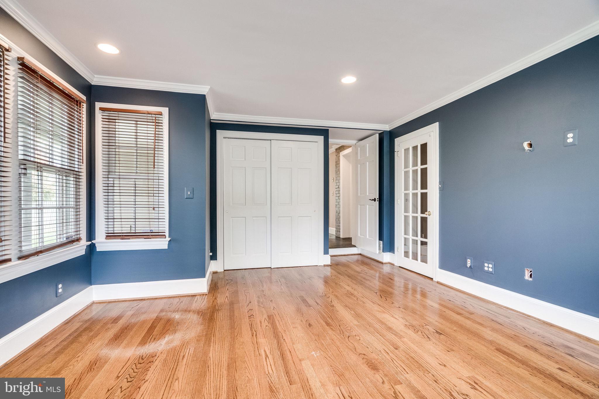 COLLEGE PARK - Residential