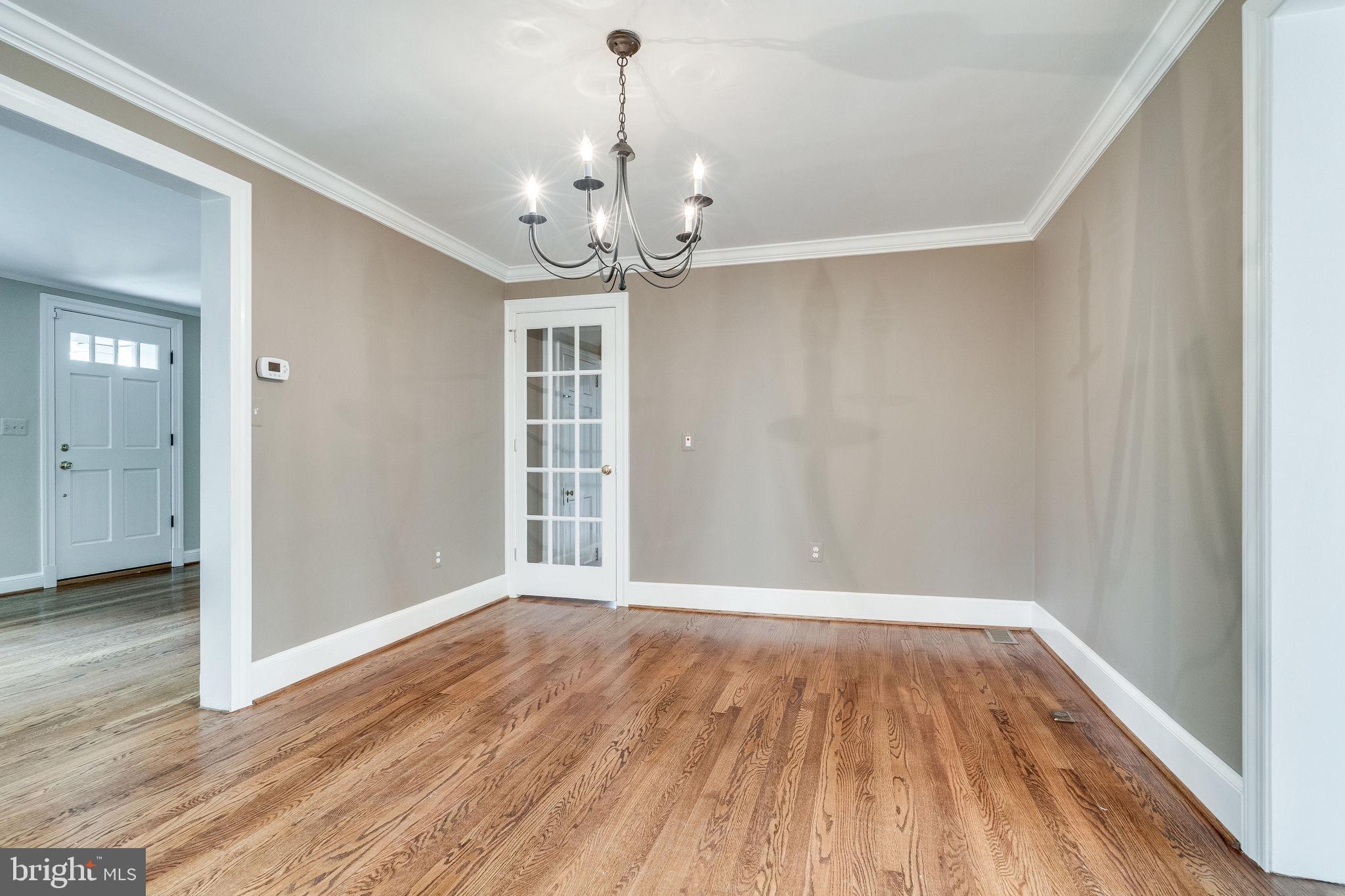 COLLEGE PARK - Residential