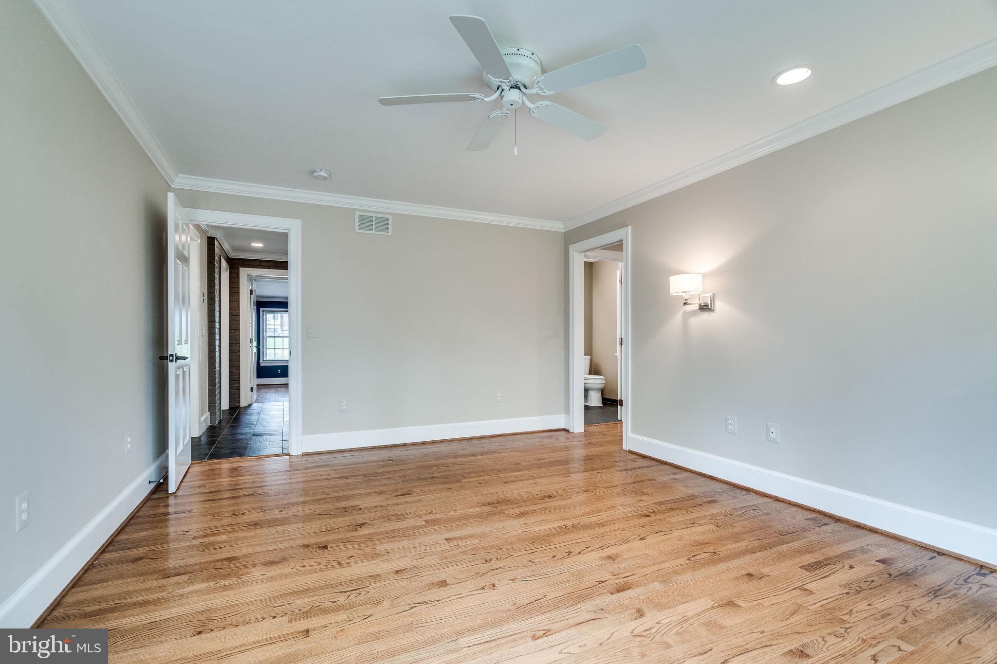 COLLEGE PARK - Residential