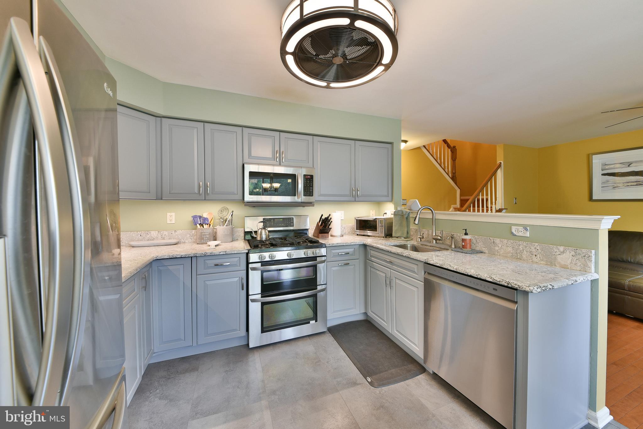 INDIAN CREEK - Residential