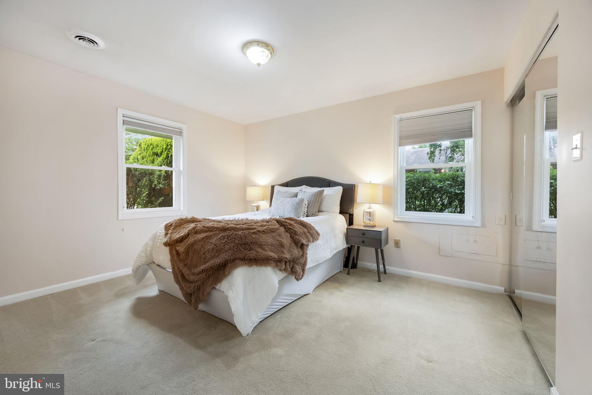 BRISTOW - Residential
