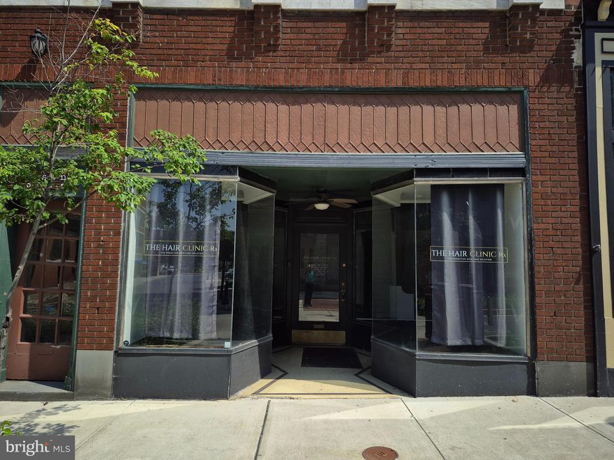 Take advantage of this excellent opportunity to lease a highly visible street-level retail storefront located in the heart of Downtown Salisbury. Situated just off major highways Rt 13 and Rt 50, this unit offers prime access and high foot traffic in a vibrant, growing area.