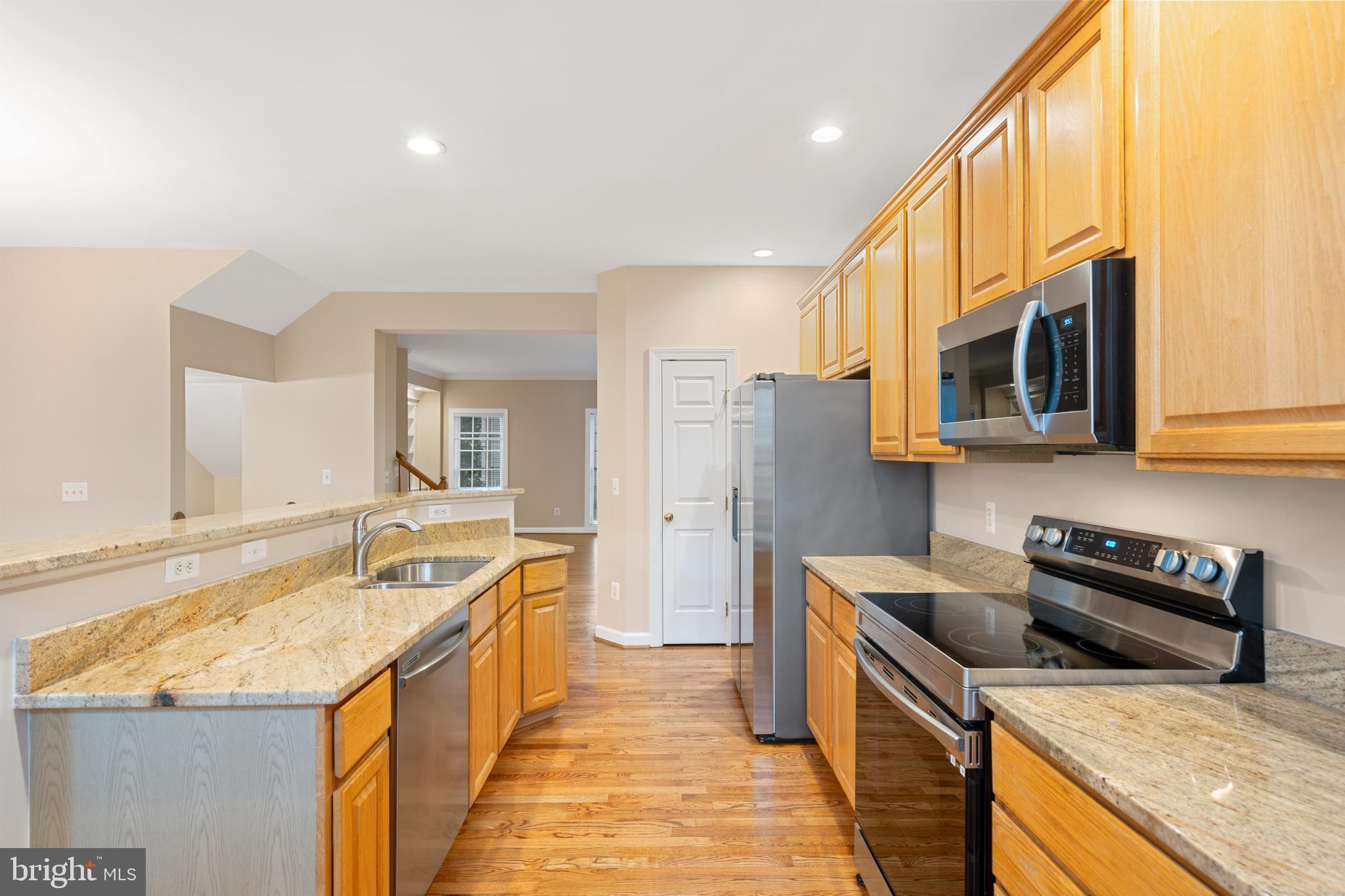 CEDAR LAKES - Residential Lease