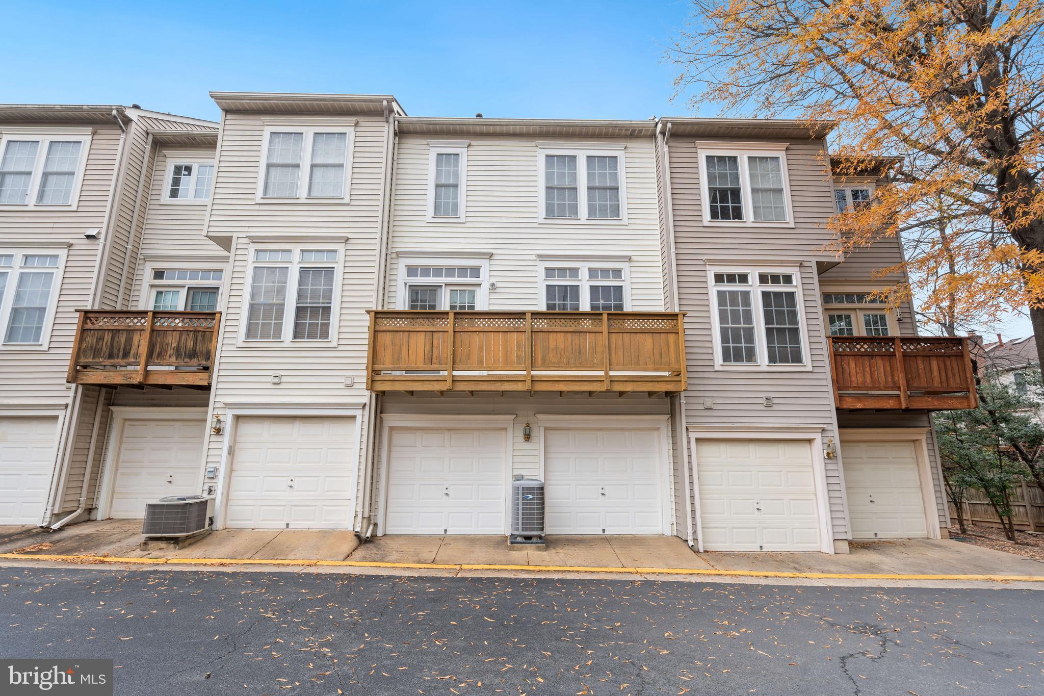 CEDAR LAKES - Residential Lease