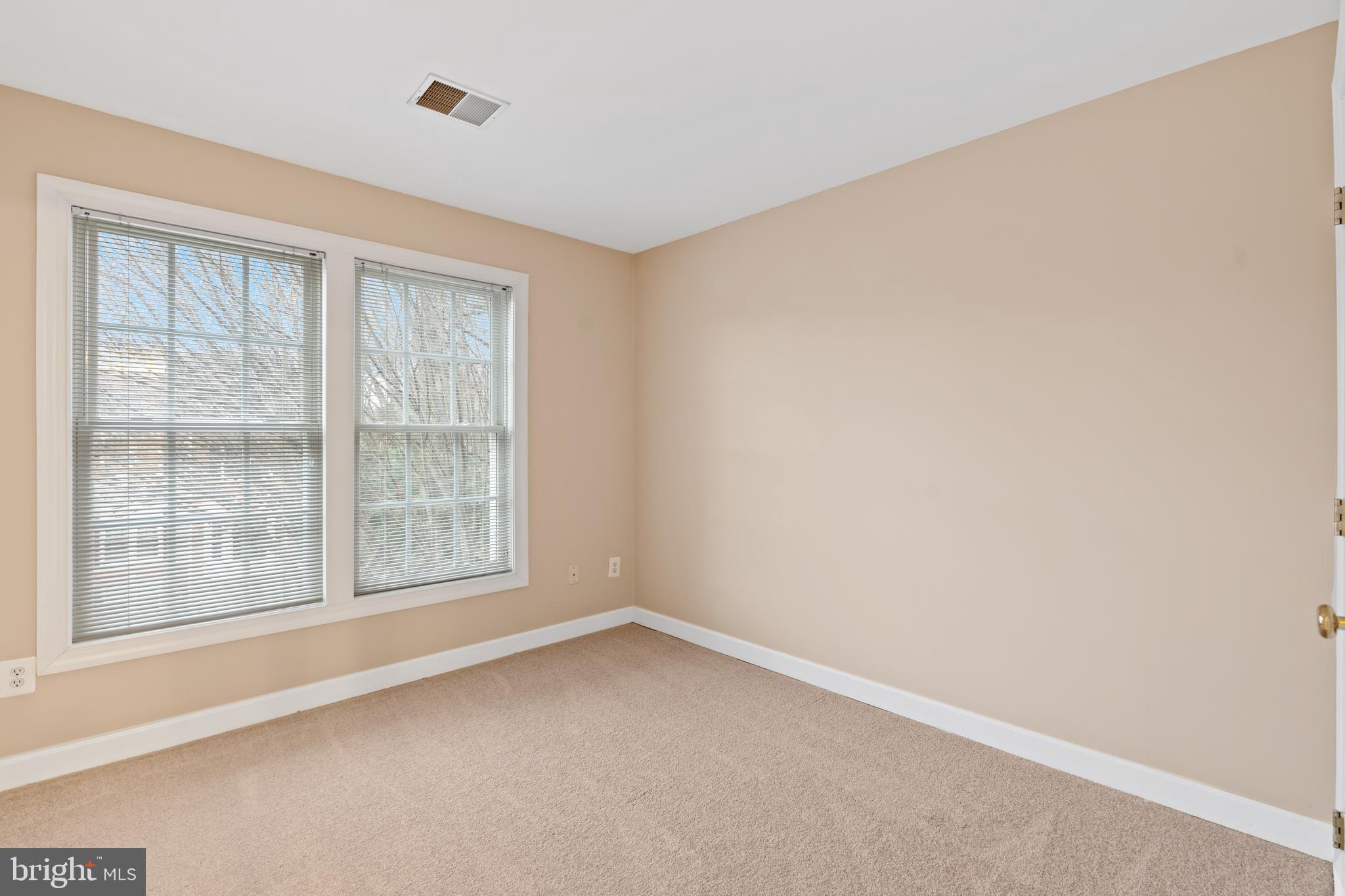 CEDAR LAKES - Residential Lease