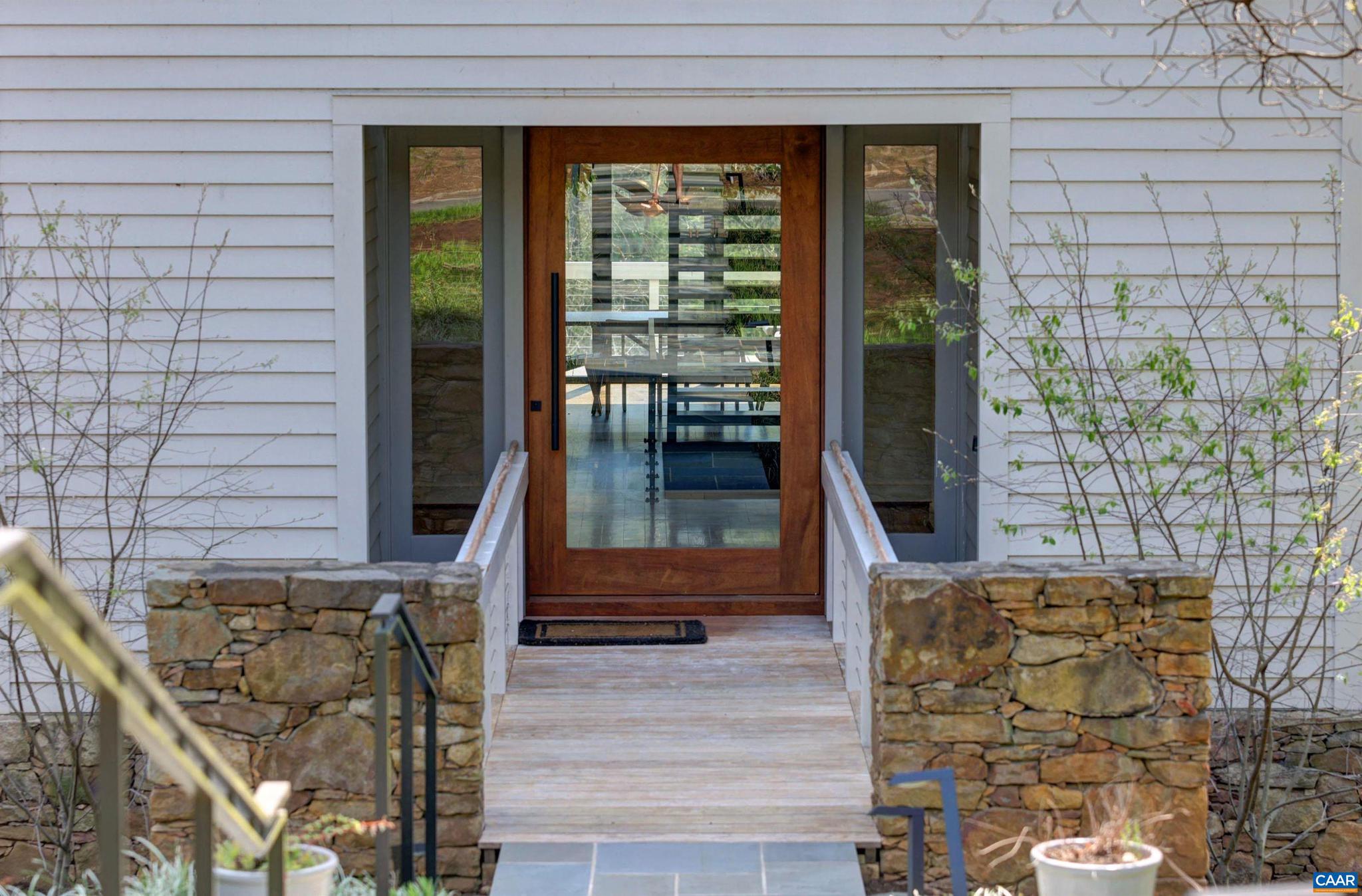 INGLECRESS - Residential