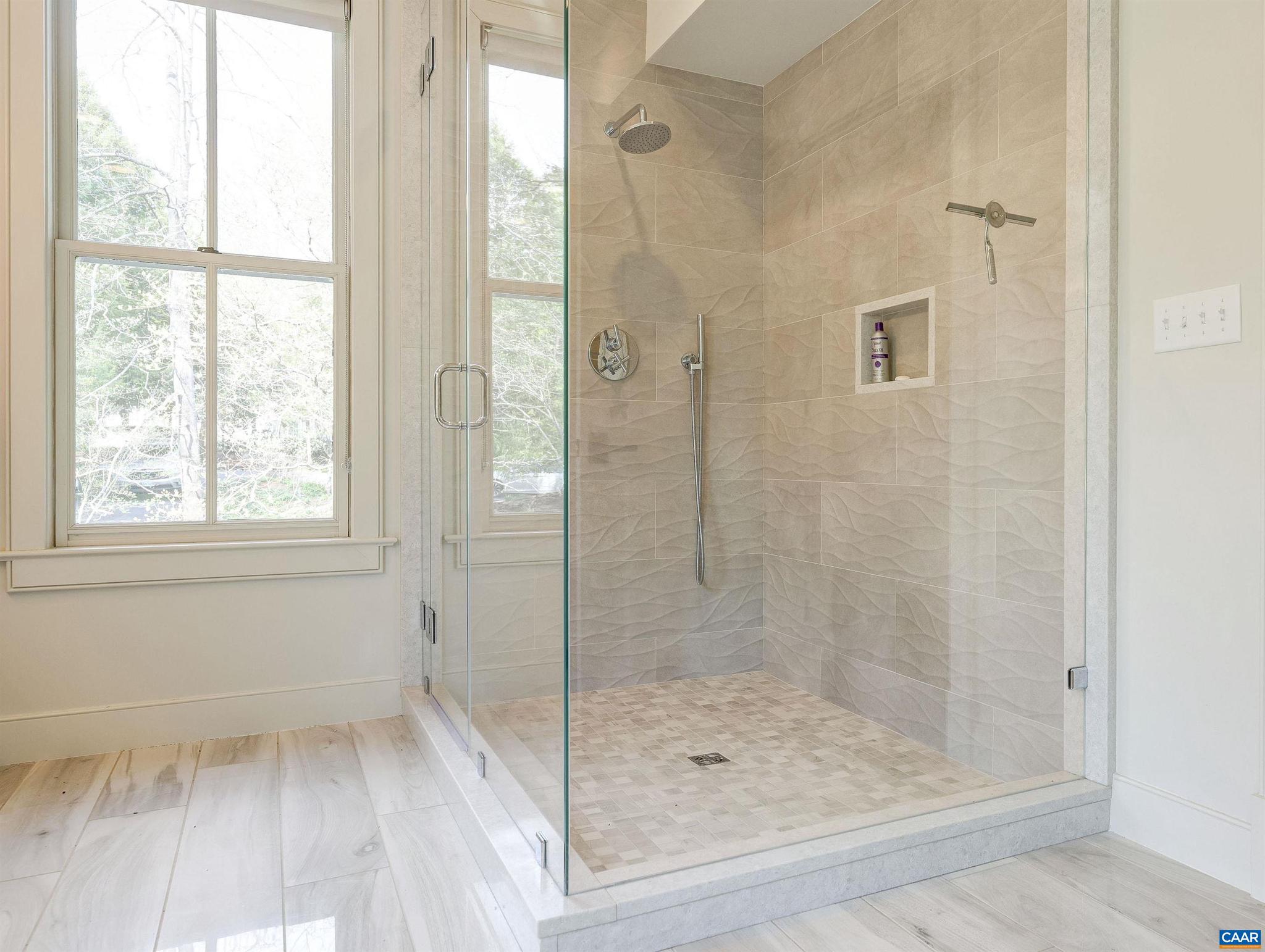 INGLECRESS - Residential