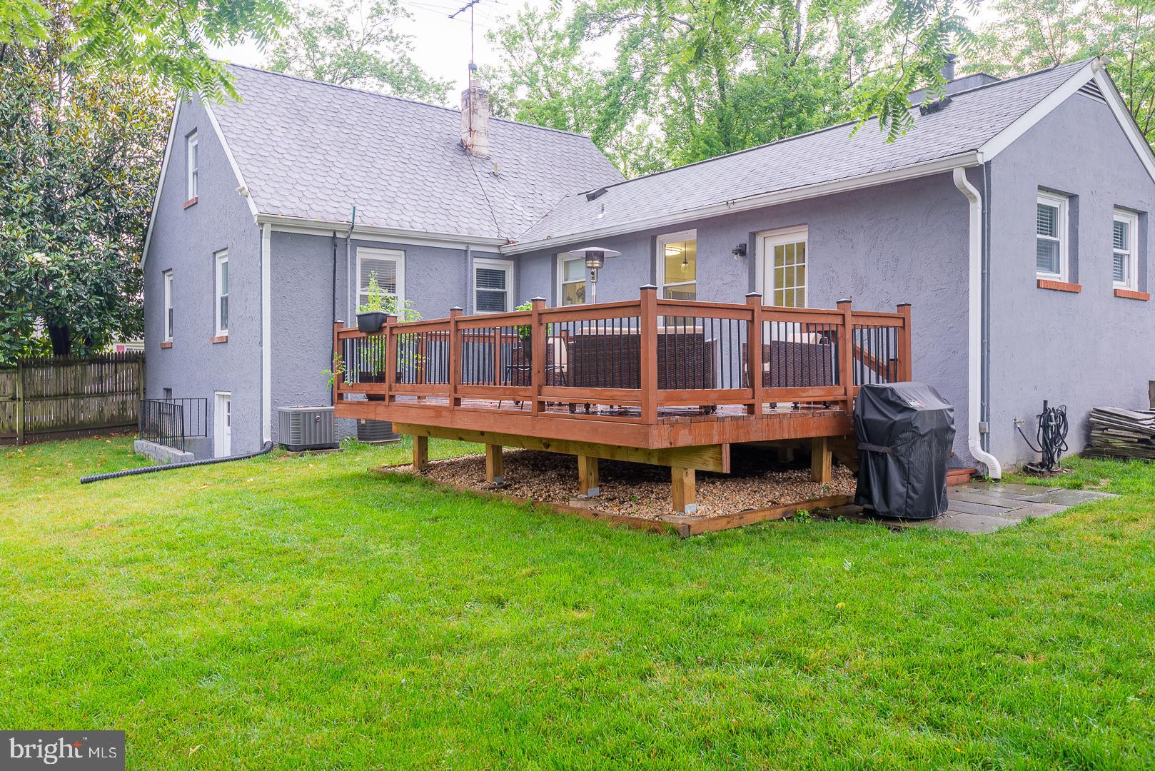 CEDARHURST - Residential