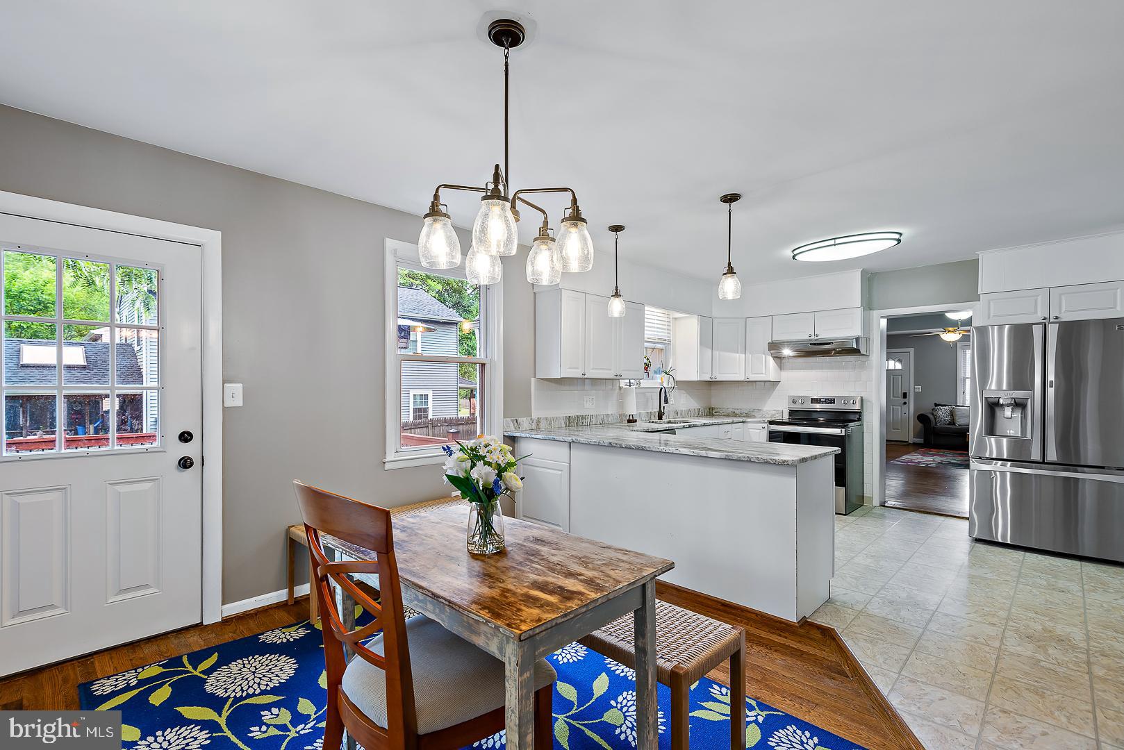 CEDARHURST - Residential