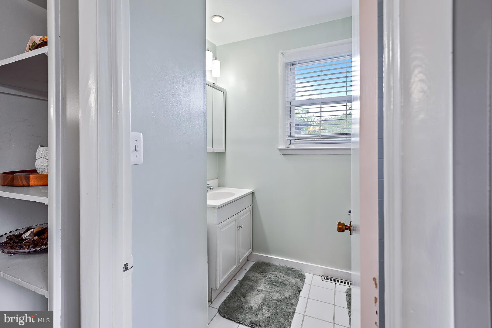 CEDARHURST - Residential