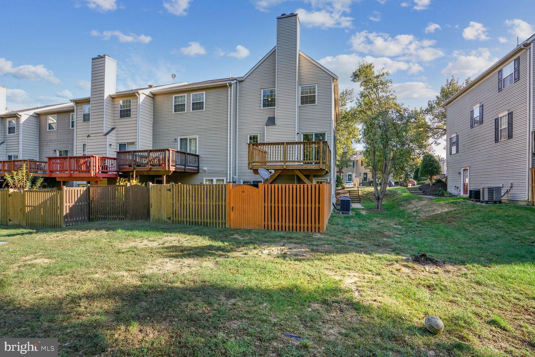 STOCKBRIDGE CONDO - Residential