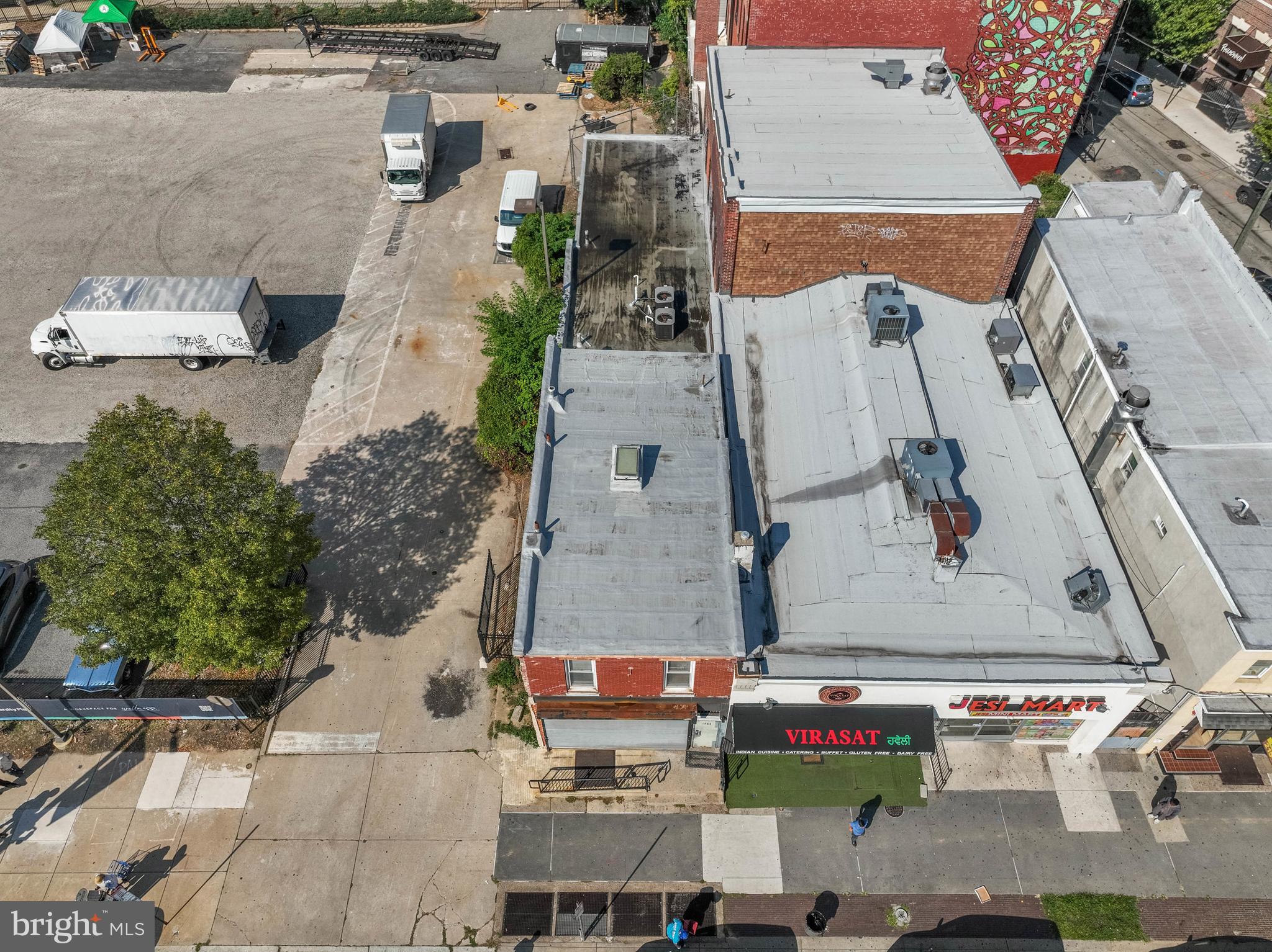 UNIVERSITY CITY - Land