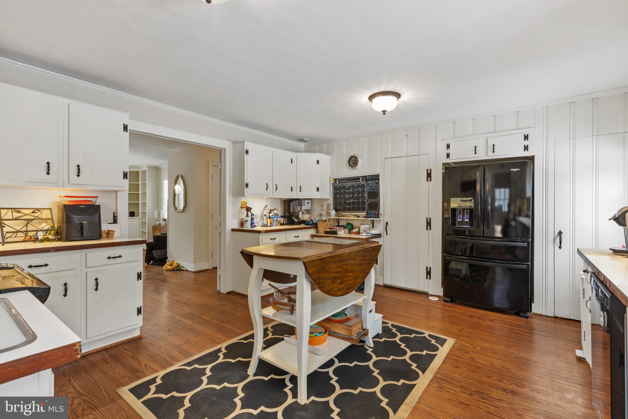 GREENSPRING VALLEY - Residential