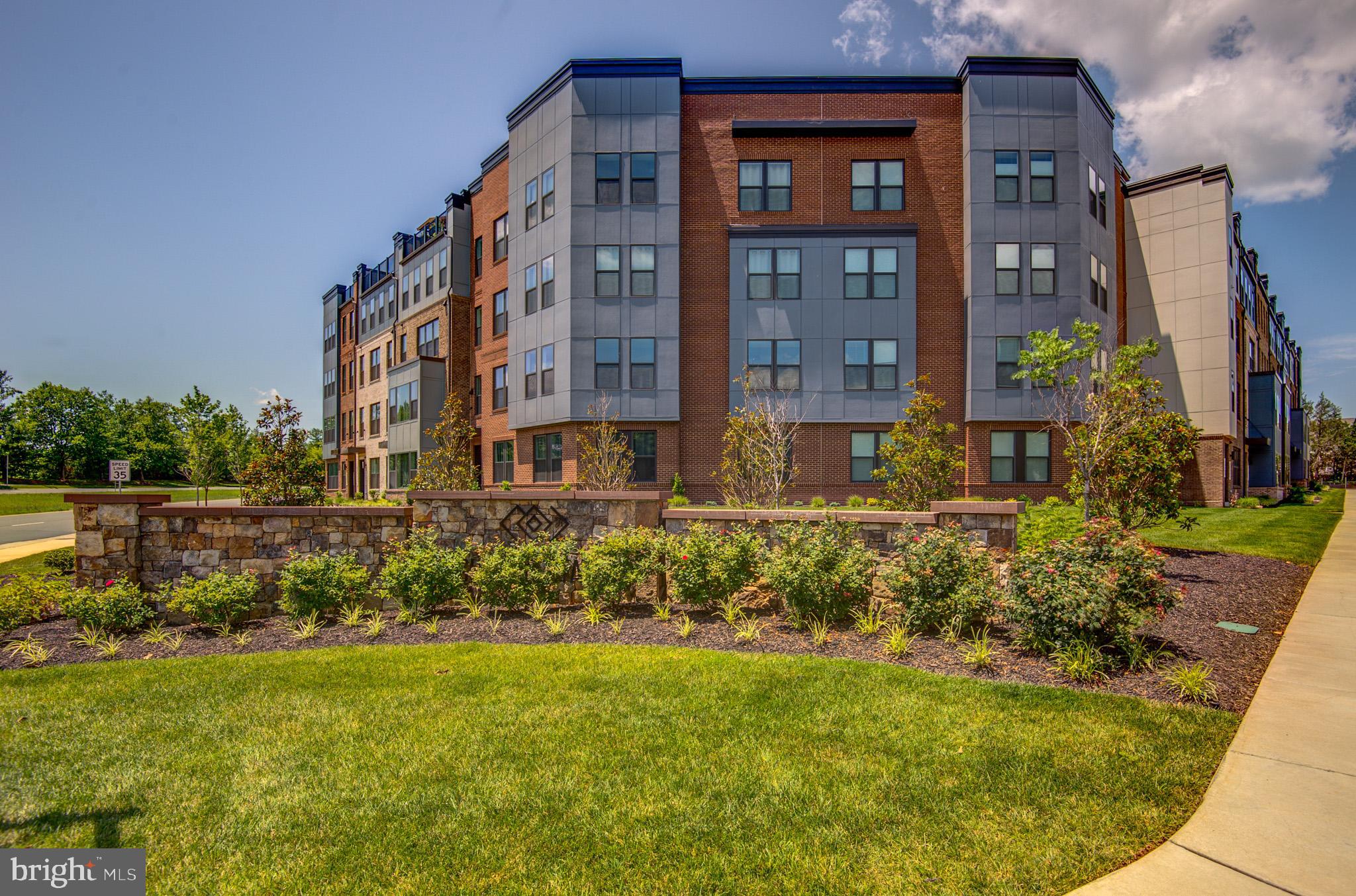 ASHBURN STATION - Residential Lease