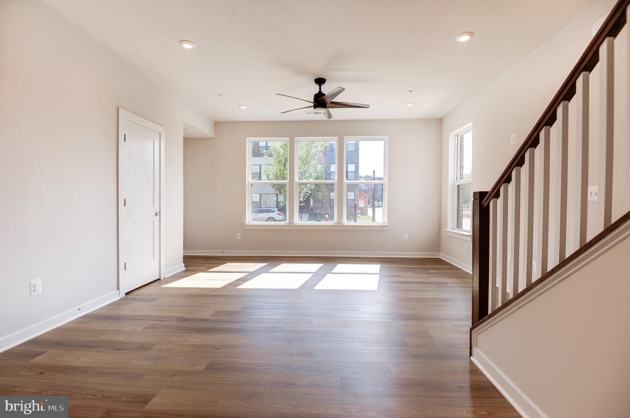 ASHBURN STATION - Residential Lease