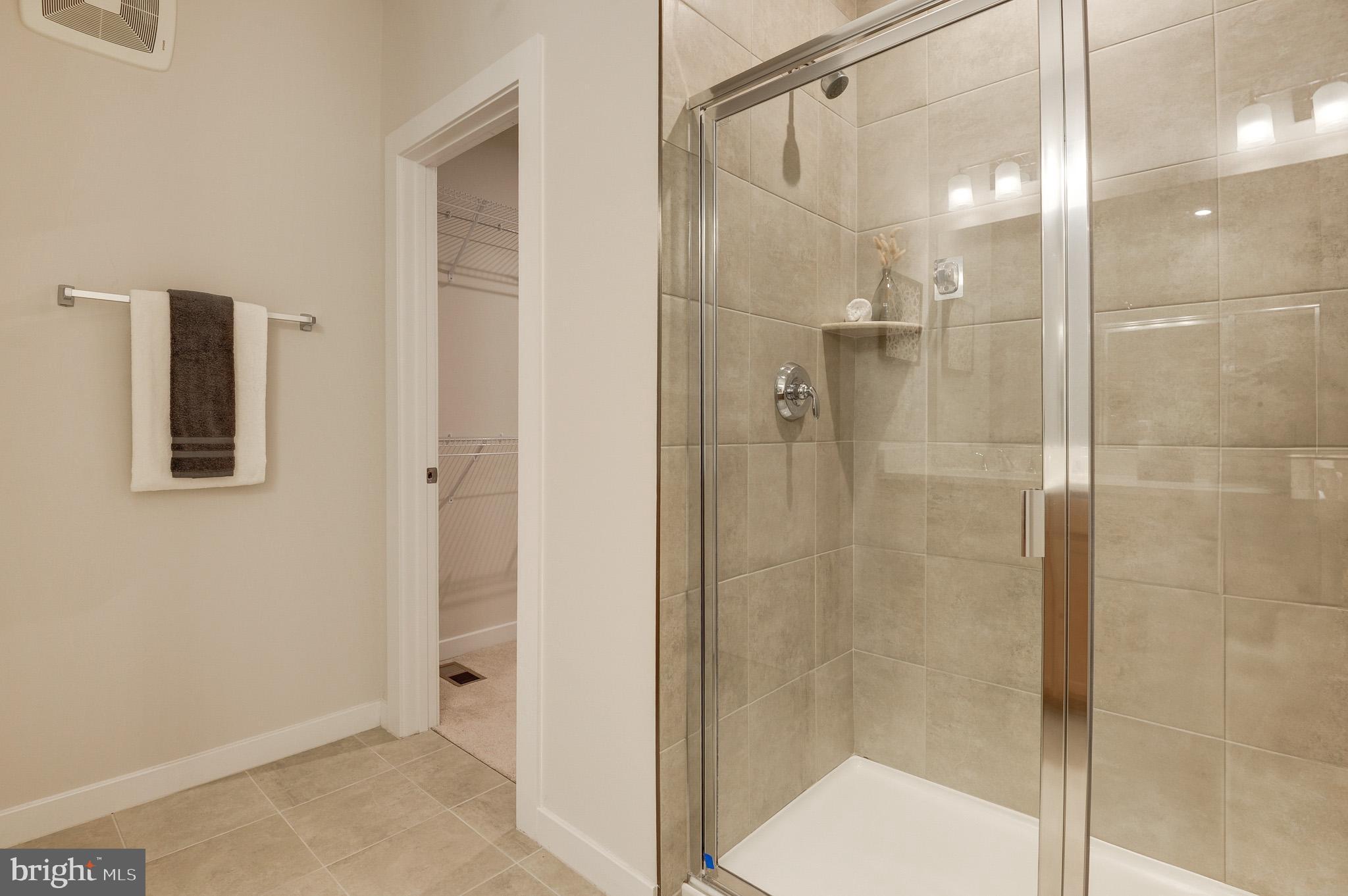 ASHBURN STATION - Residential Lease