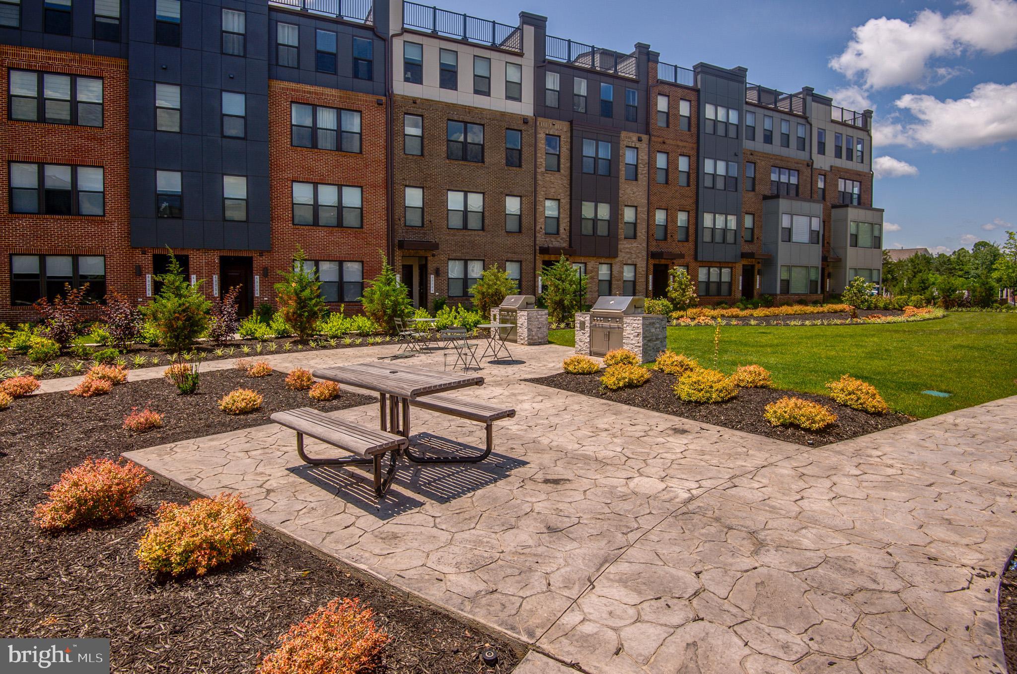 ASHBURN STATION - Residential Lease