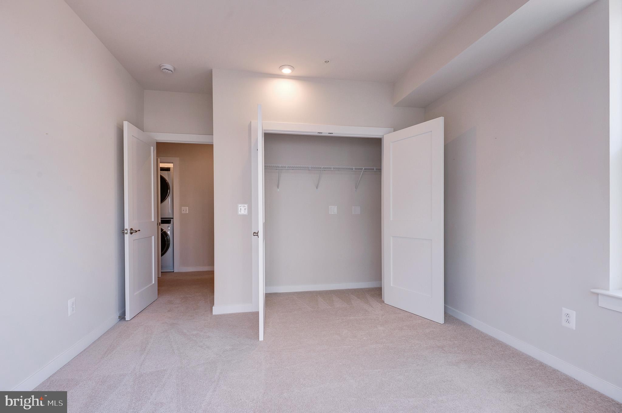 ASHBURN STATION - Residential Lease