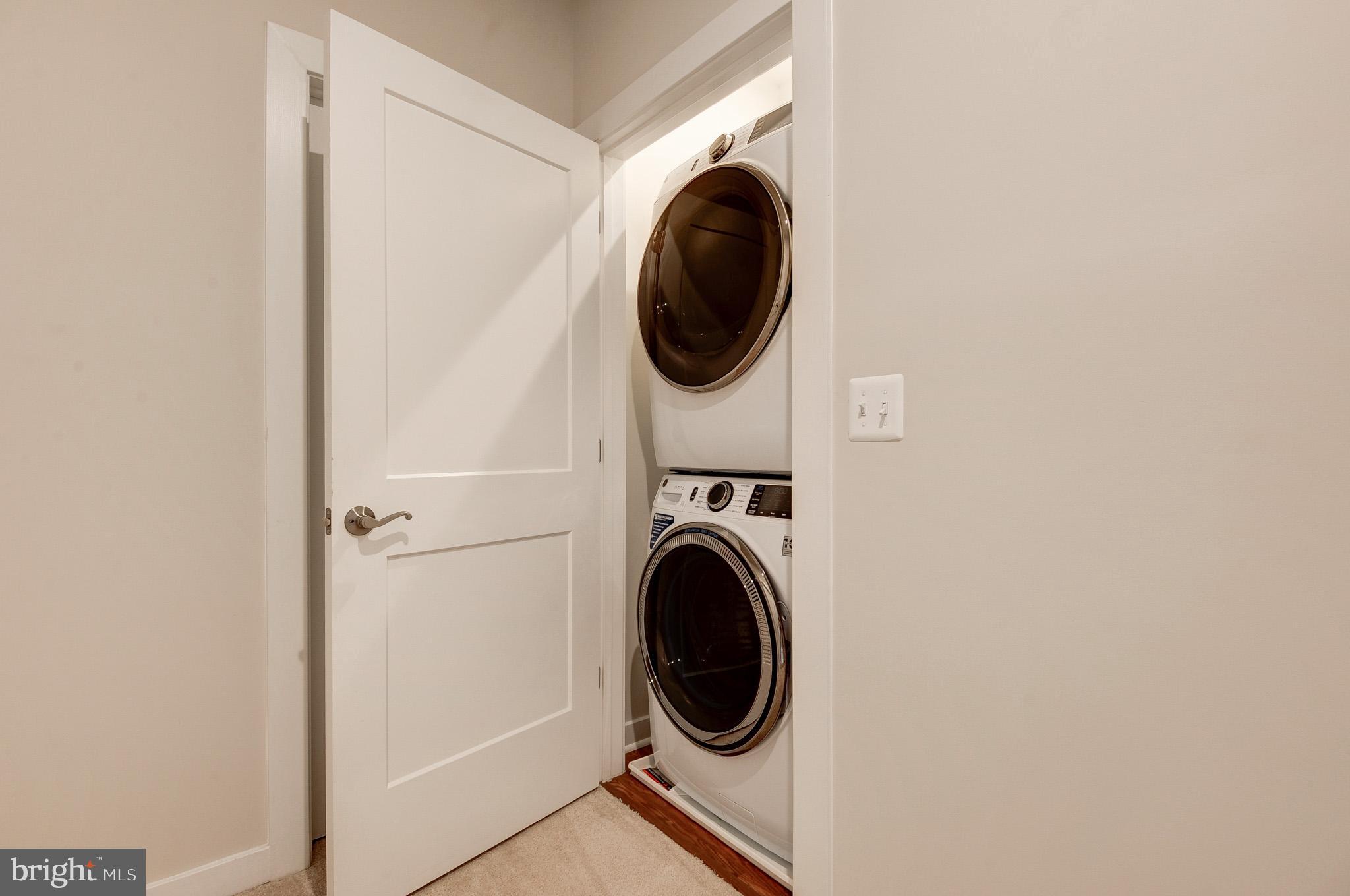 ASHBURN STATION - Residential Lease