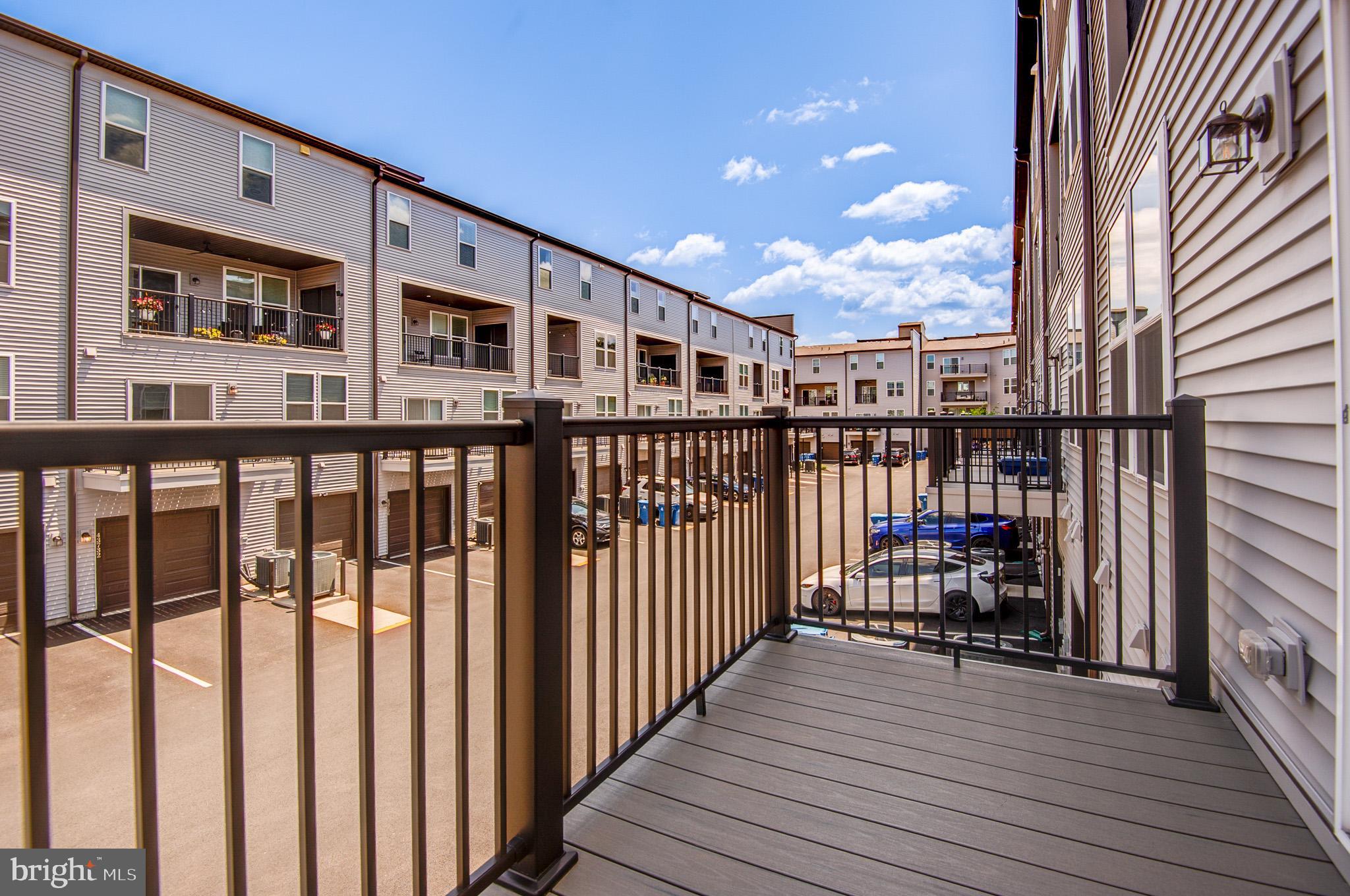 ASHBURN STATION - Residential Lease