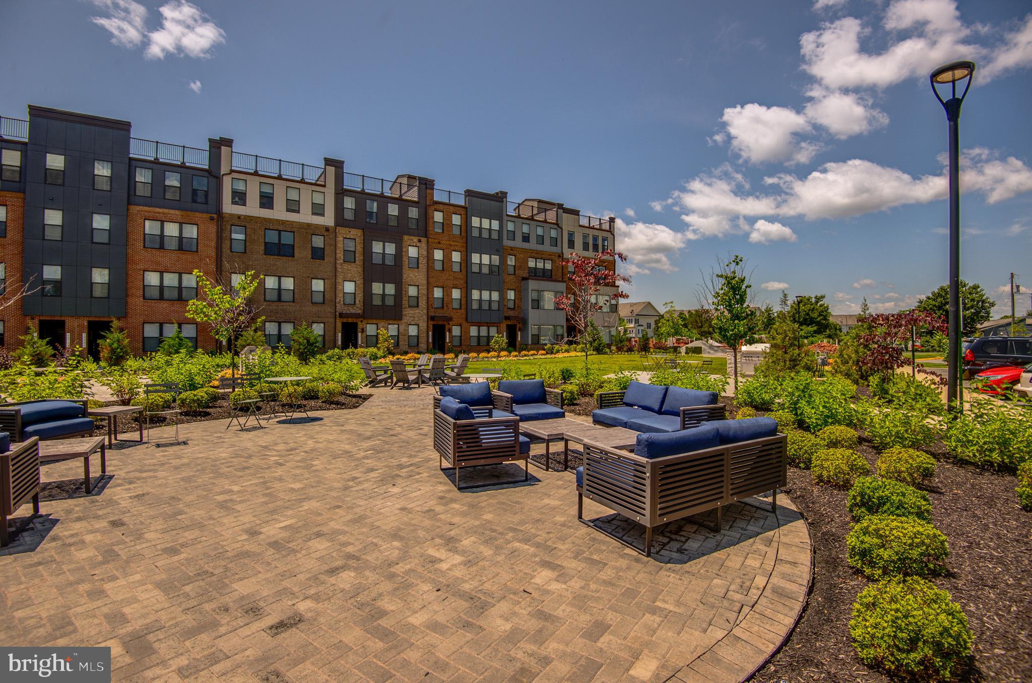 ASHBURN STATION - Residential Lease