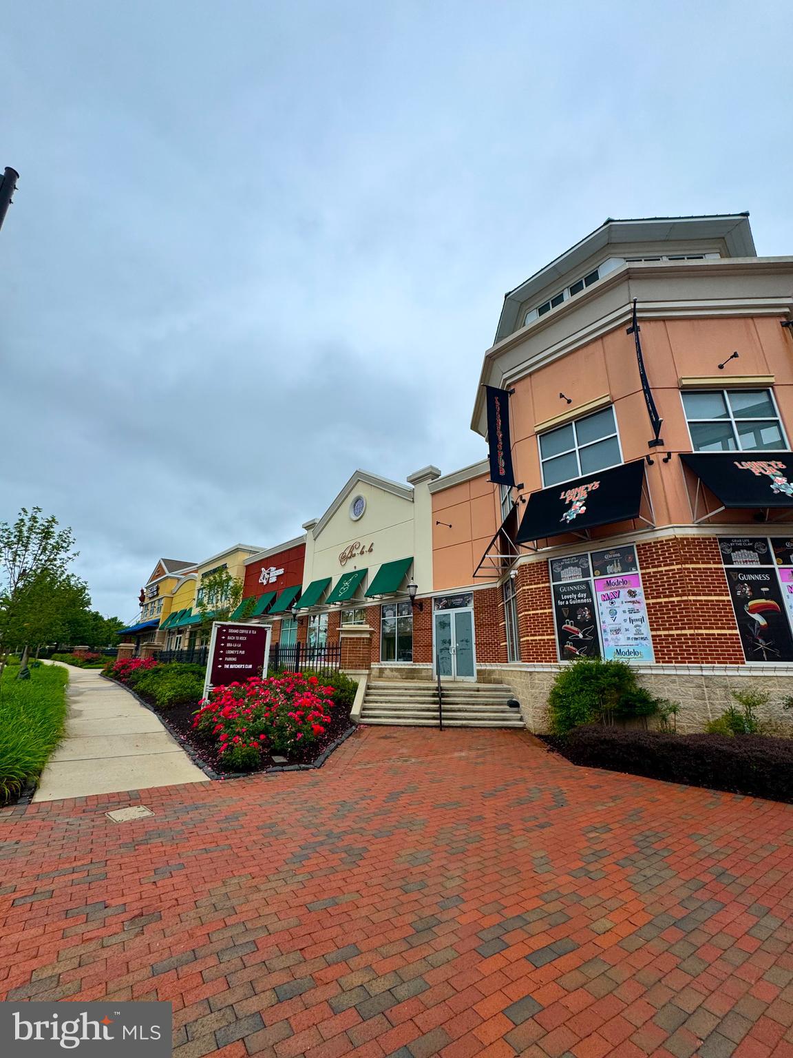 MAPLE LAWN FARMS - Residential