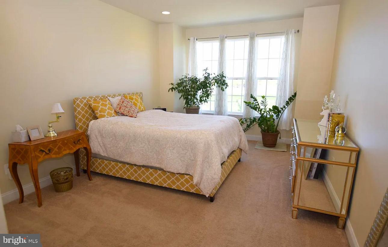 MAPLE LAWN FARMS - Residential