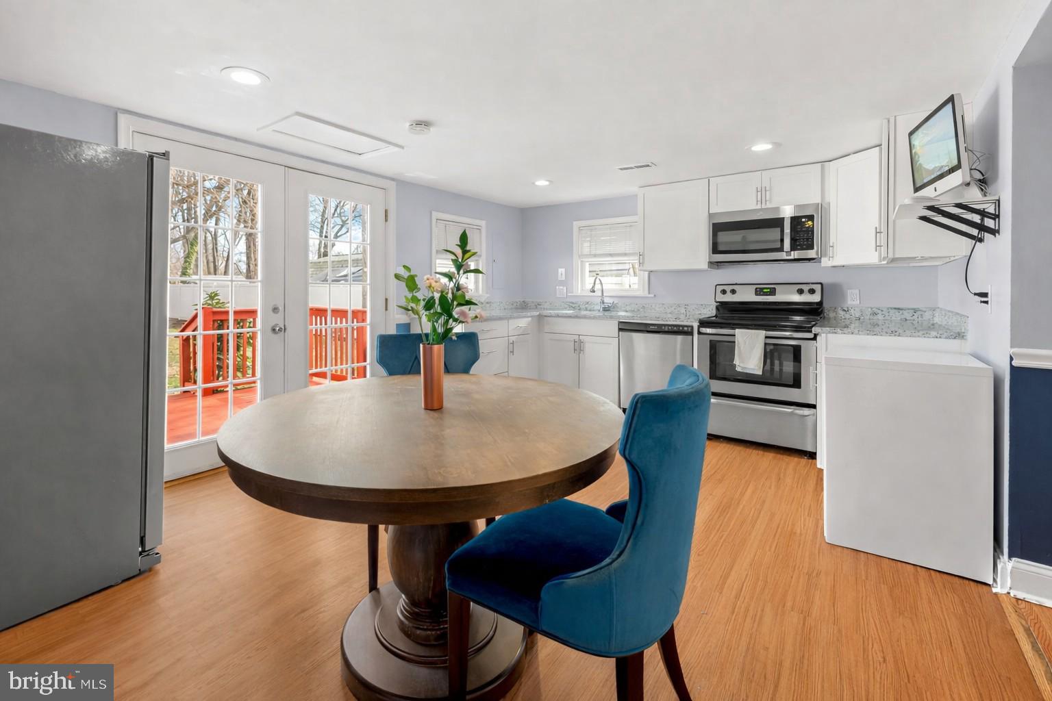 EDGEMERE - Residential