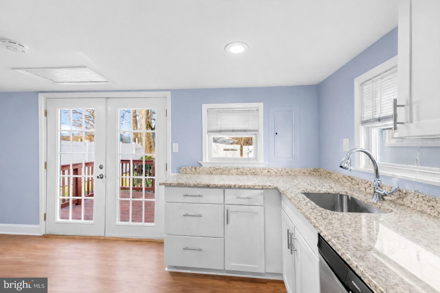 EDGEMERE - Residential