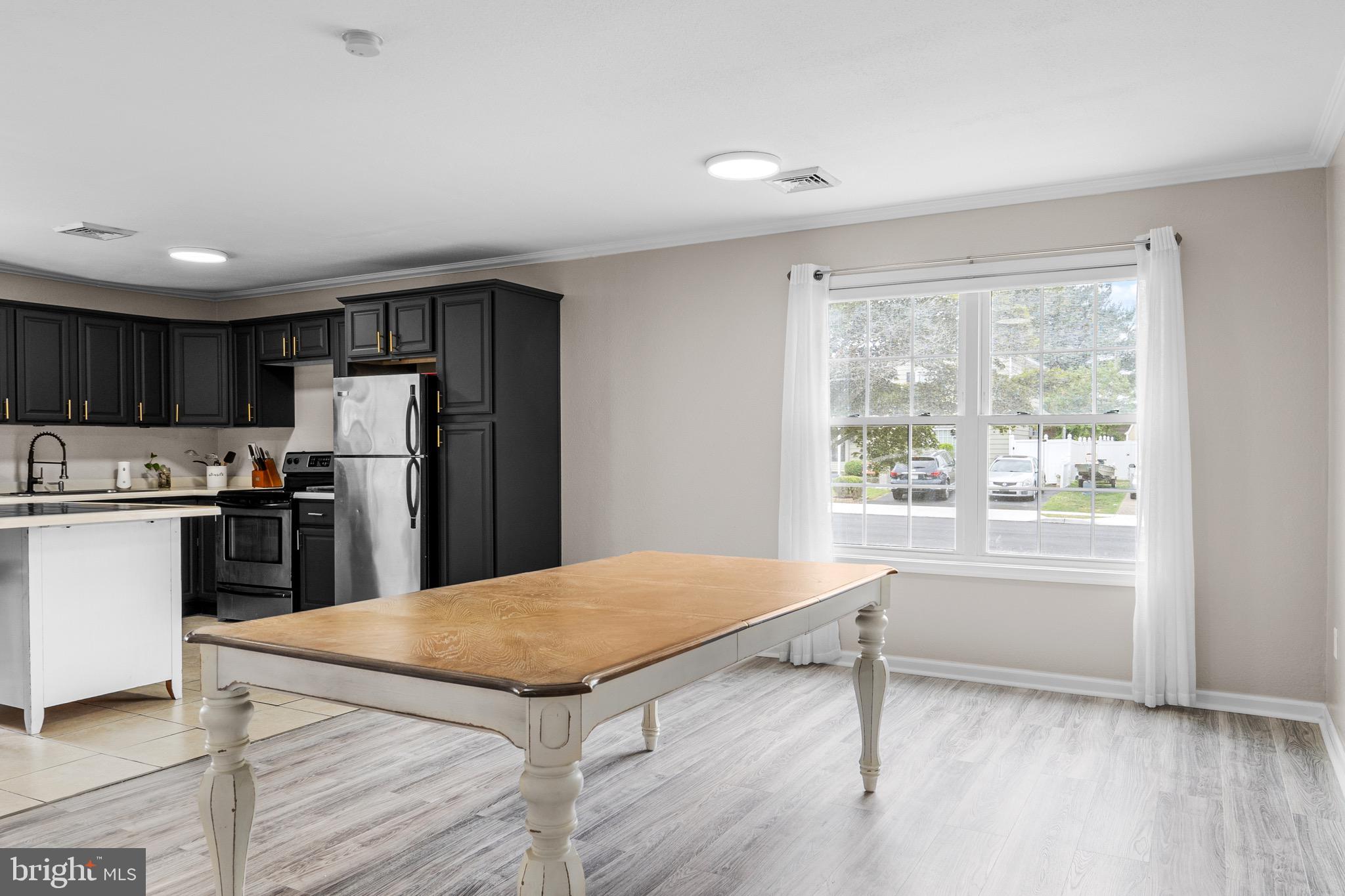 PINEWOOD - Residential