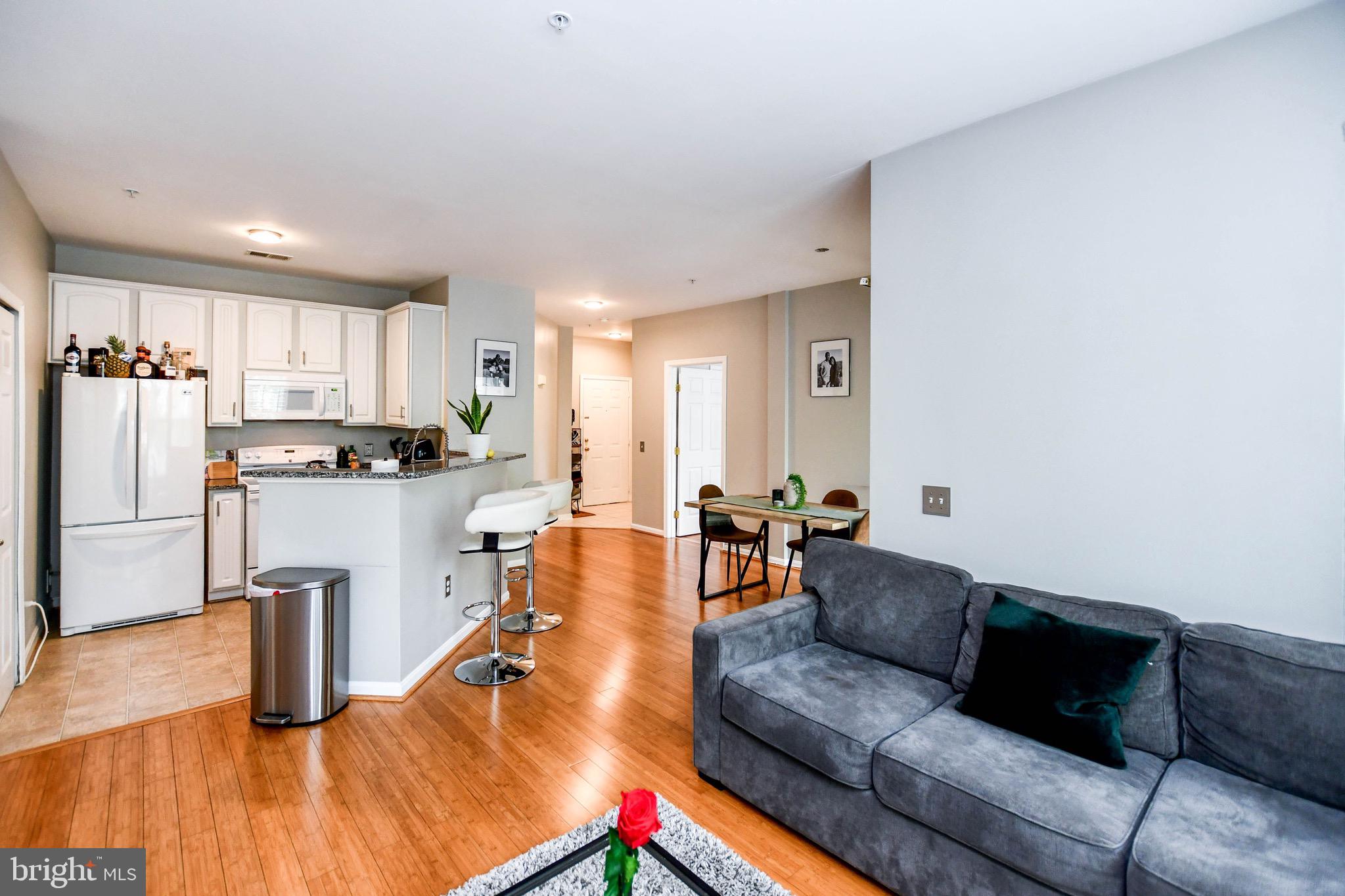 BOWIE TOWERS - Residential